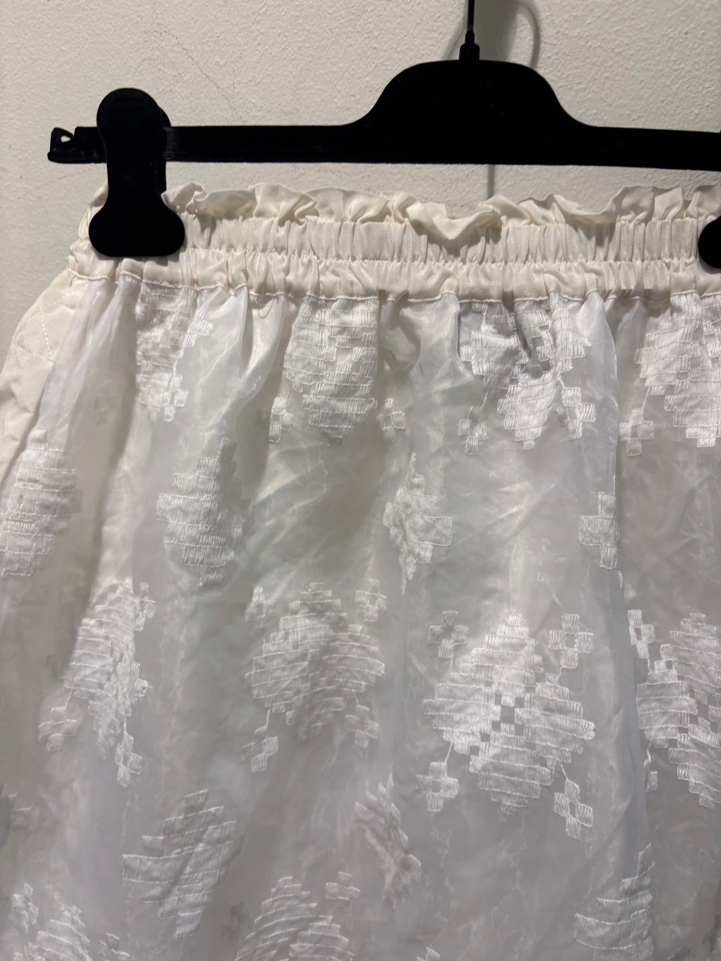 Malene Birger - Skirt - White skirt - broderie - silk - EU34 (fits s) - Medinas Wardrobe