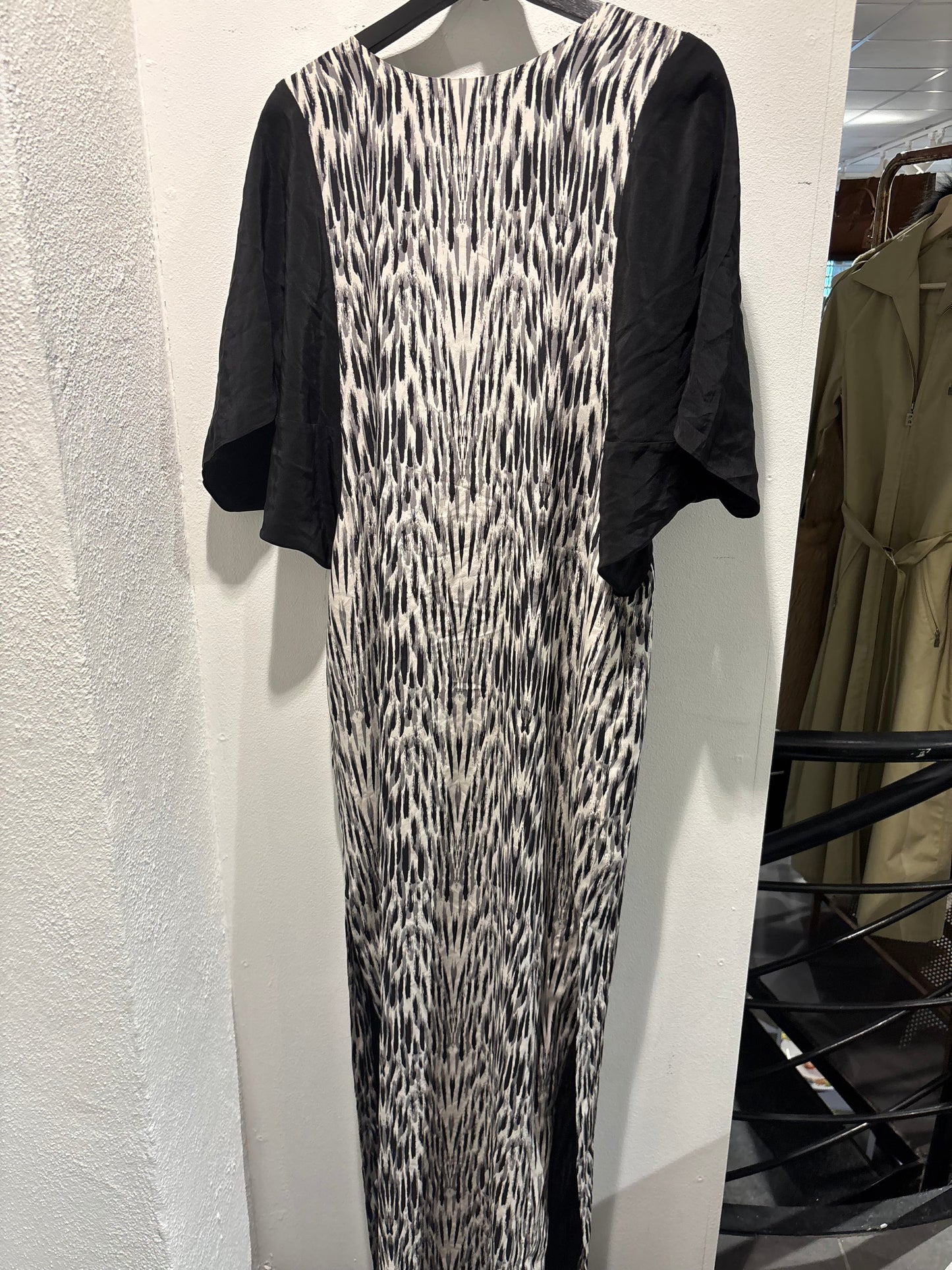 Malene Birger - Long Dress - Black / White - EU34 - Medinas Wardrobe