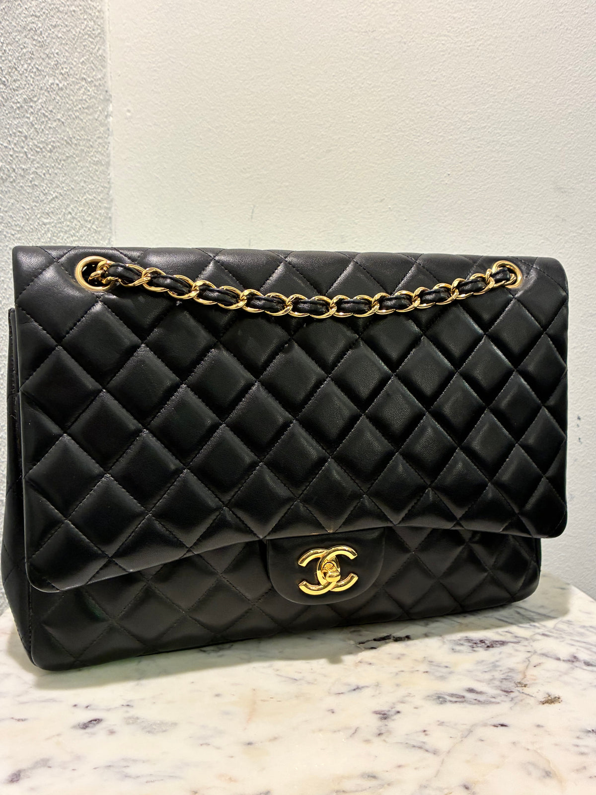 Chanel Jumbo Classic Single Flap – Black Lambskin & Gold Hardware