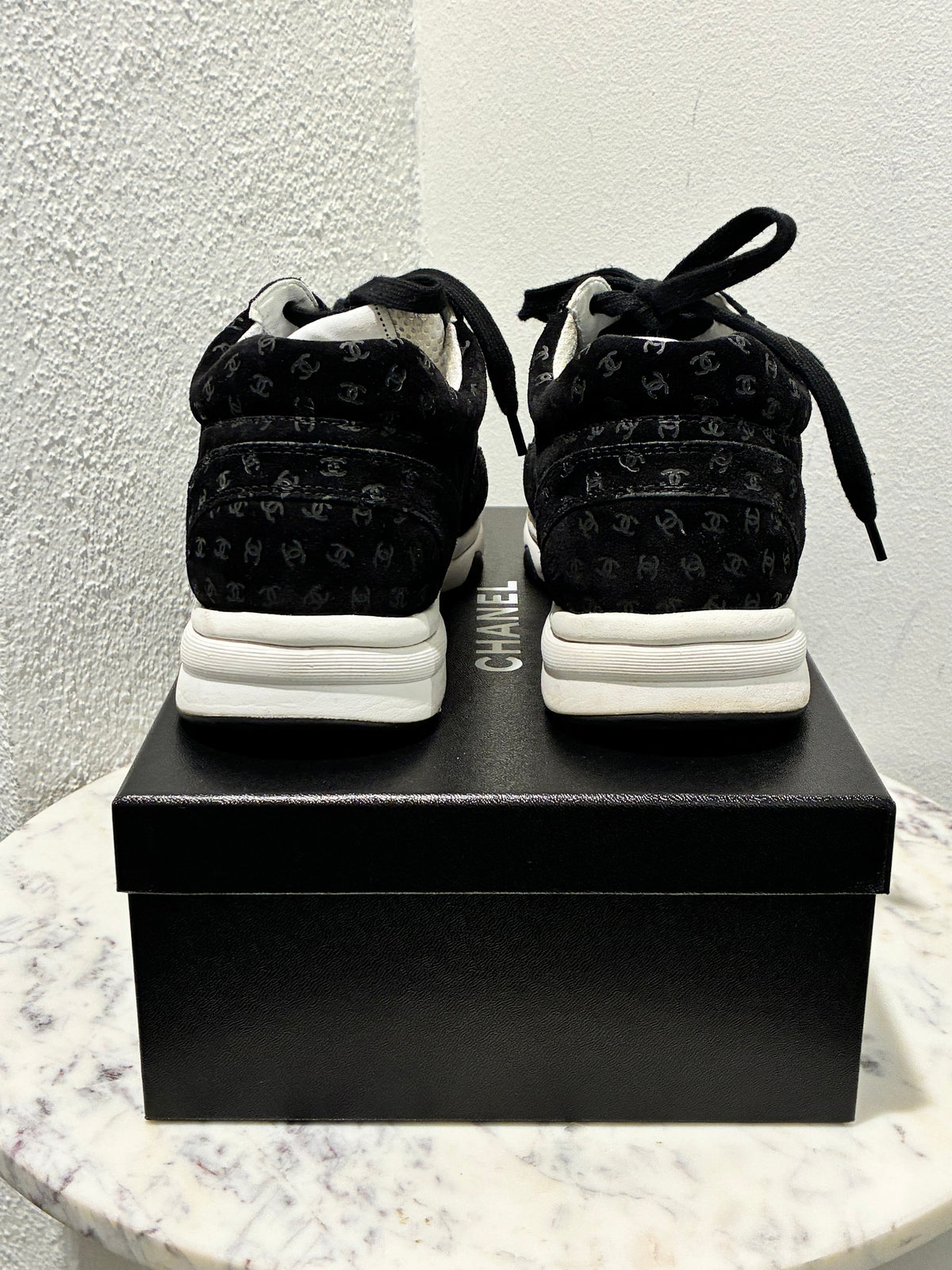 Chanel Sneakers - EU 40