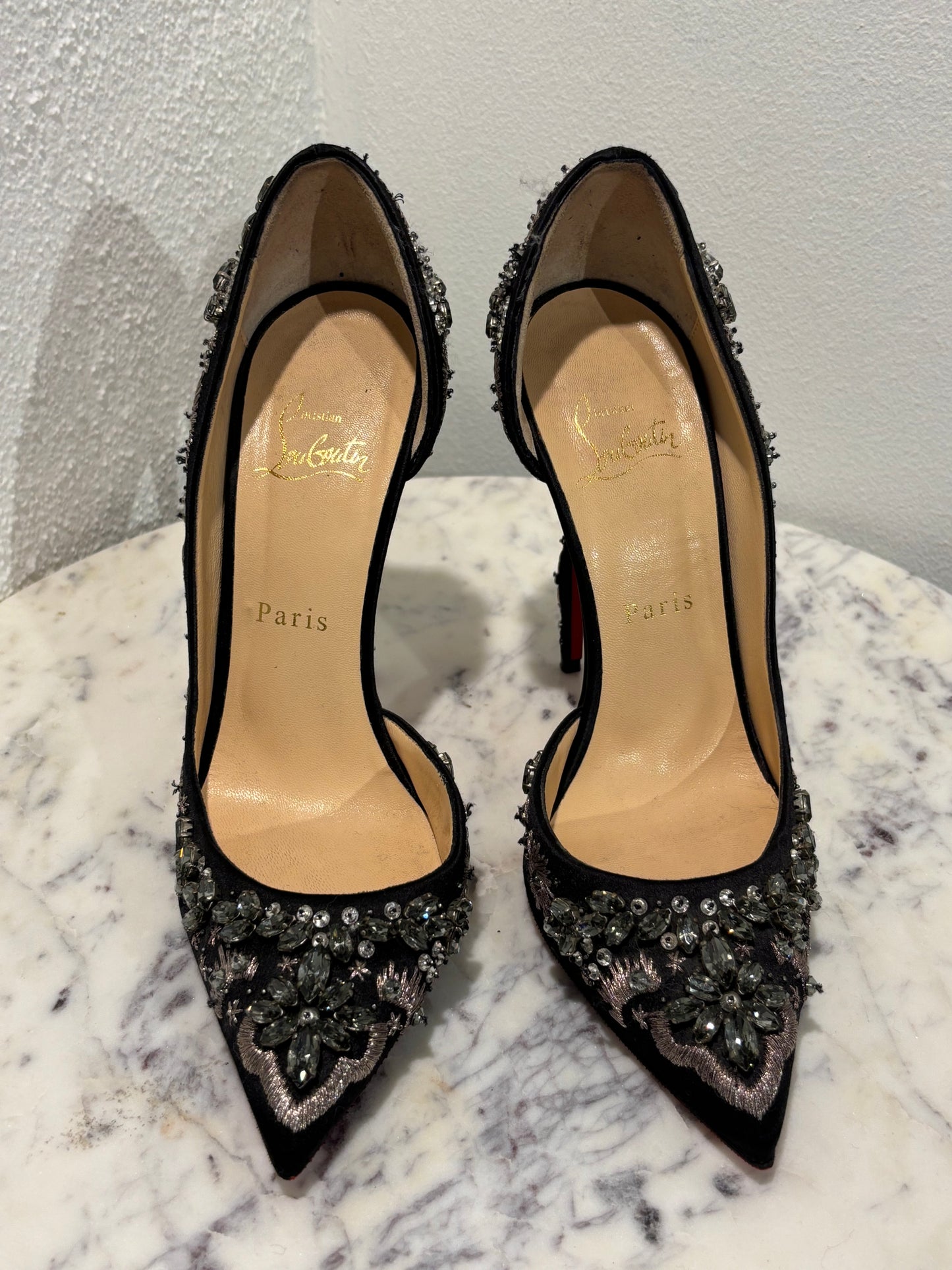 Christian Louboutin - Black satin - Brode/Strass - 38 - Medinas Wardrobe