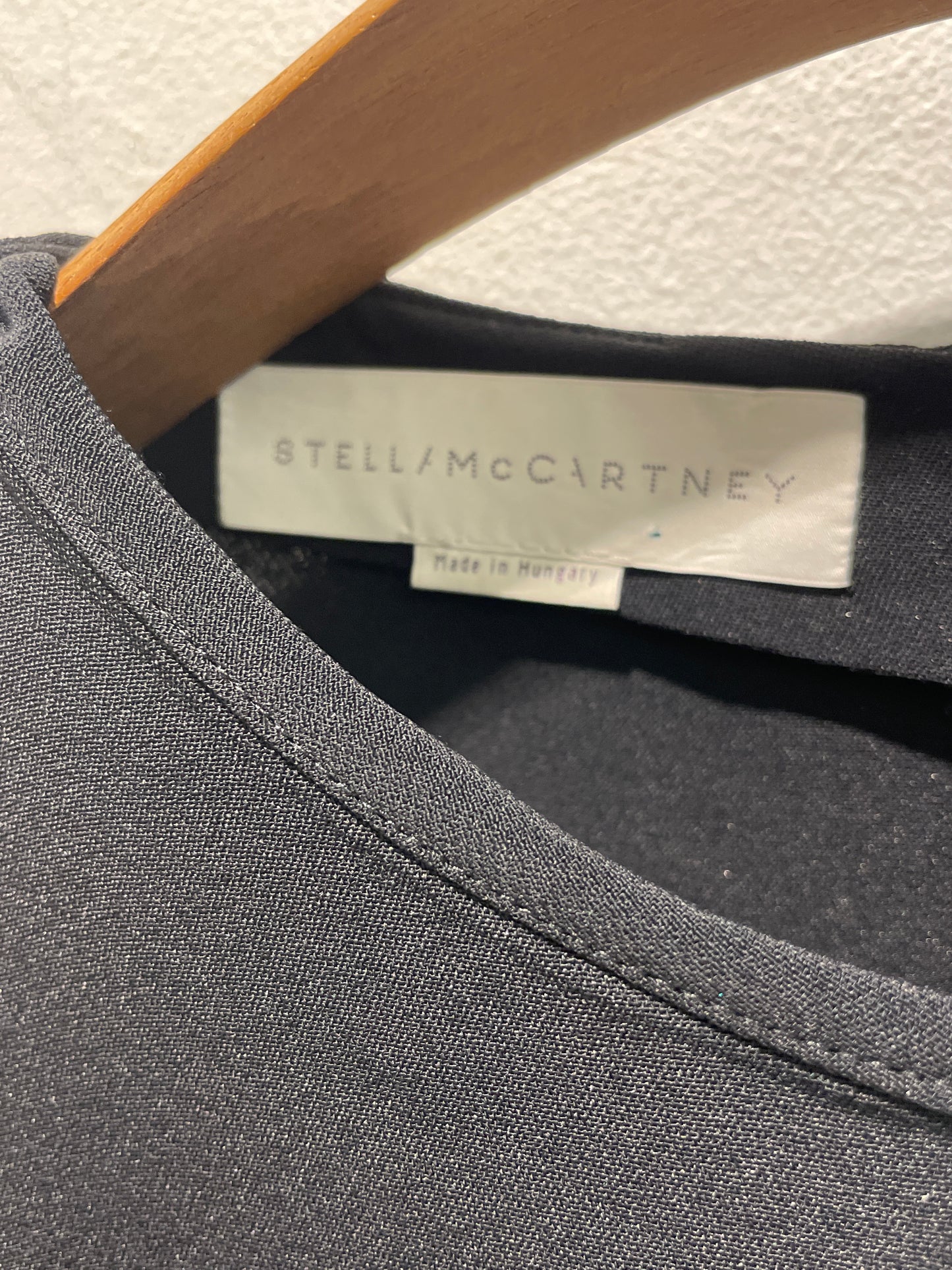 Stella McCartney Minimalist Zipper-Detail Blouse – Size IT42 (Fits like EU 38 / M)