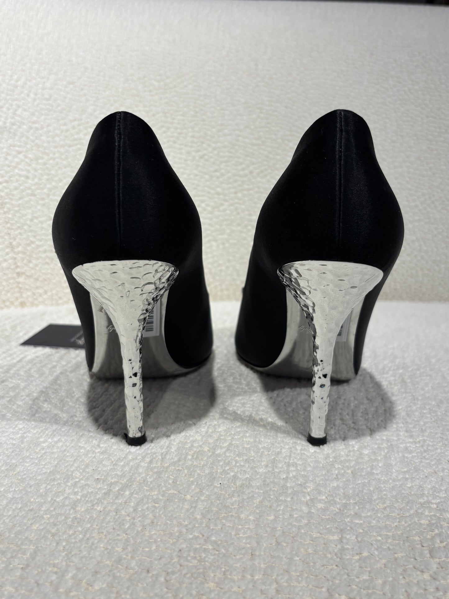 Louis Vuitton Heels – Metallic Heel & Satin with LV Logo - EU 38