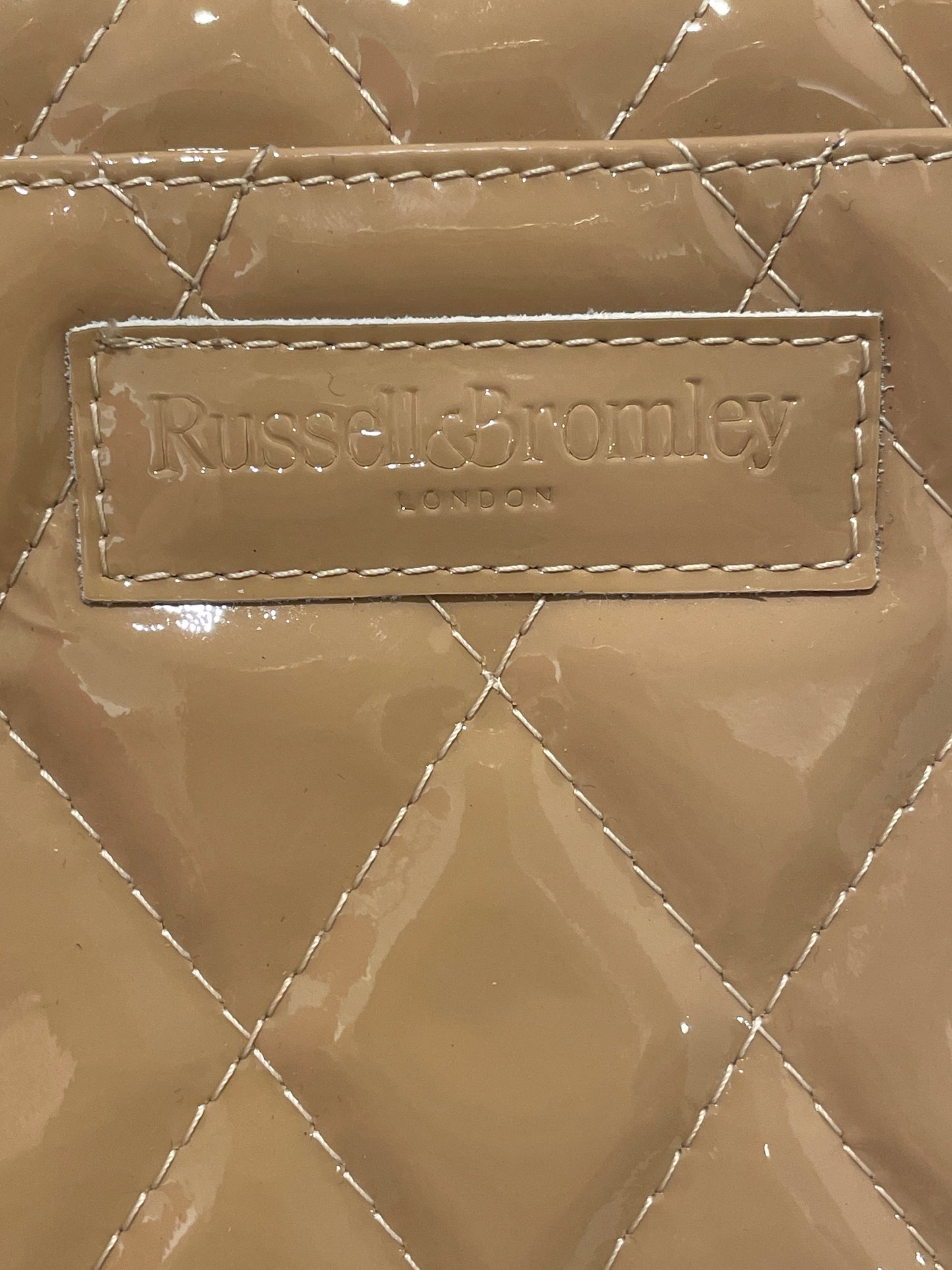 Russell & Bromley Quincemini Patent Leather Bag – Nude