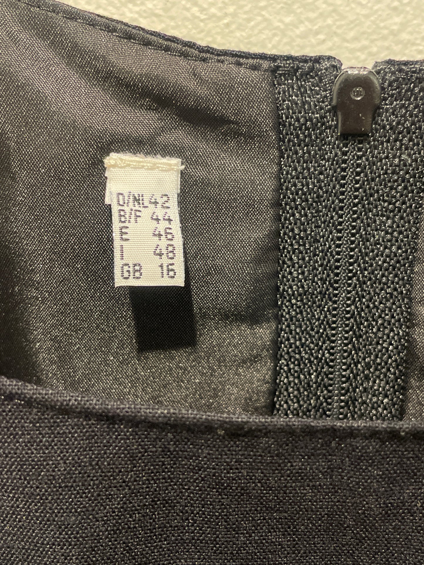 Vintage Italian Shift Dress with Metal Buckles – Size EU 40 (IT 46)