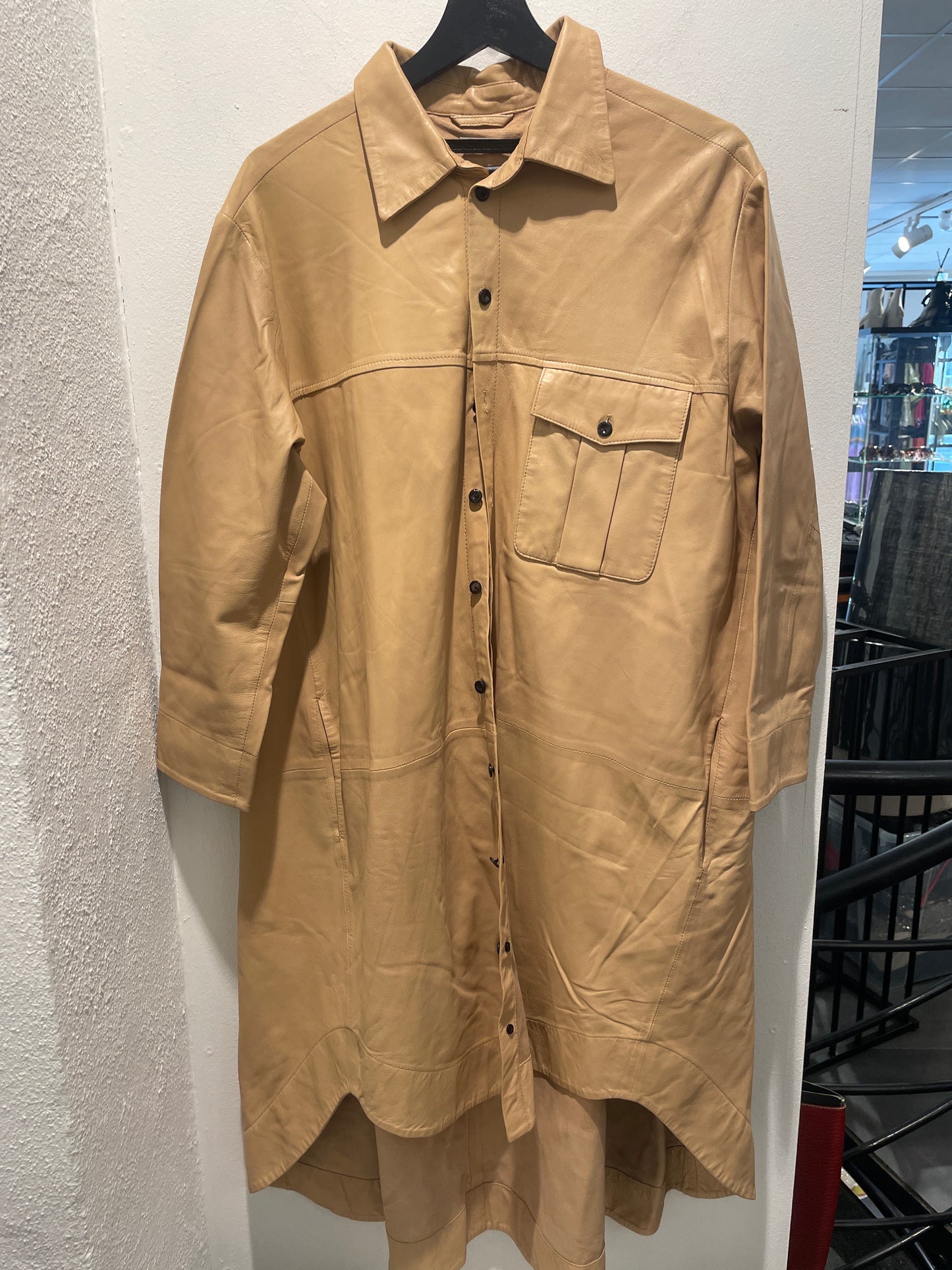 MDK Munderingskompagniet Oversized Leather Shirt Dress – Sand