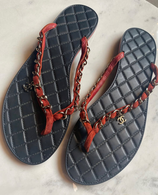 Chanel - Klipklapper - Str. 40