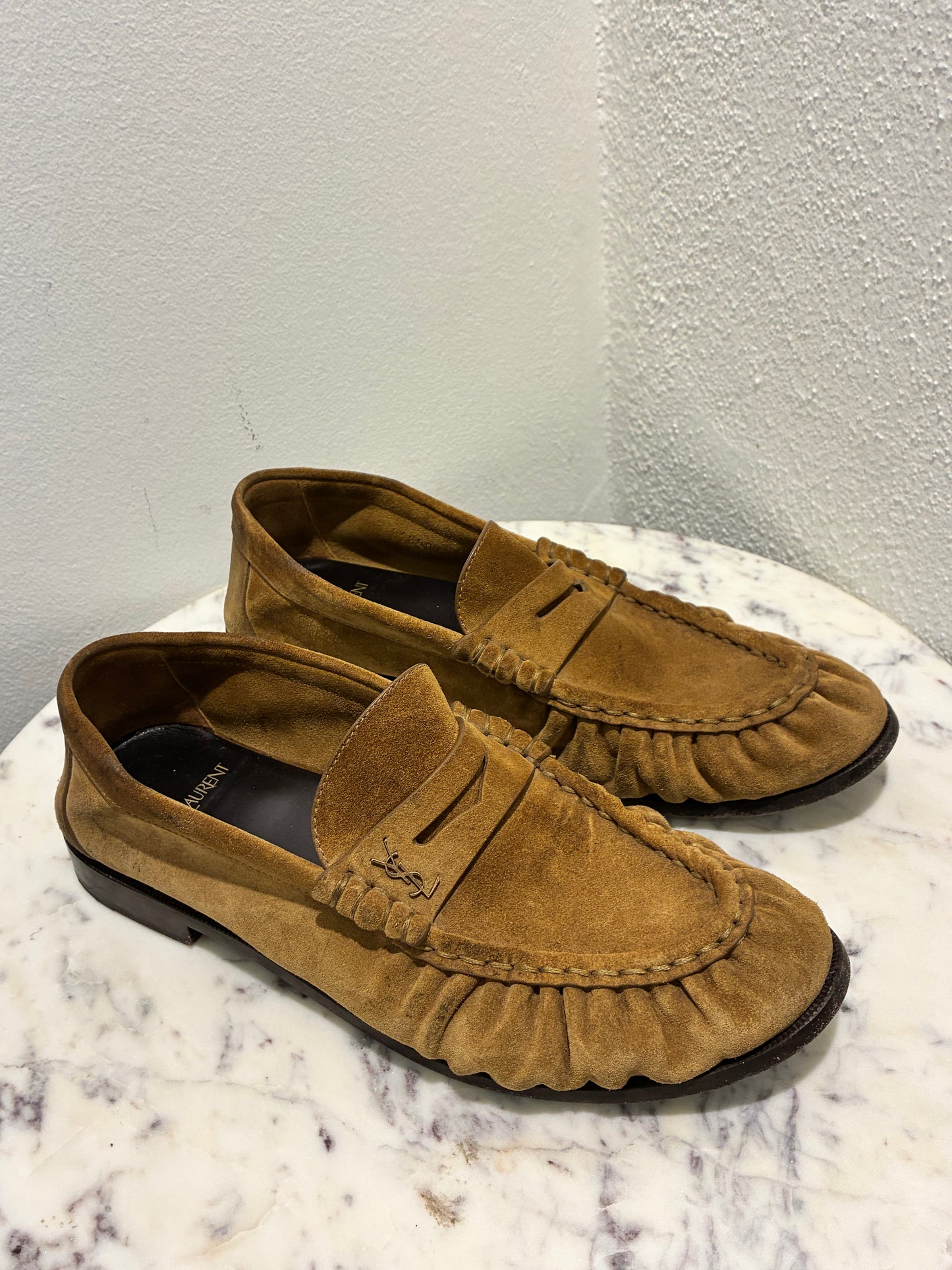 Yves Saint Laurent - Loafers – EU 40 - Medinas Wardrobe