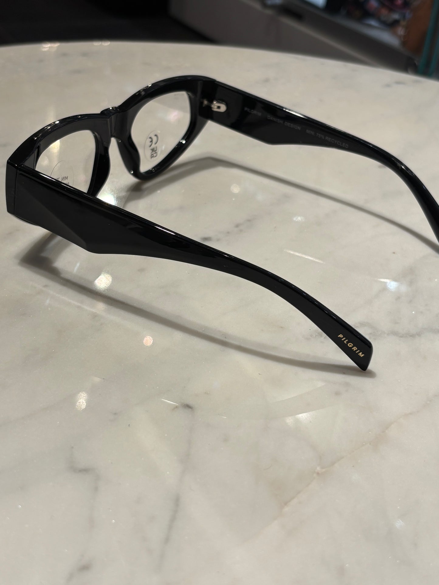 Pilgrim - Glasses without strength - Black - Medinas Wardrobe