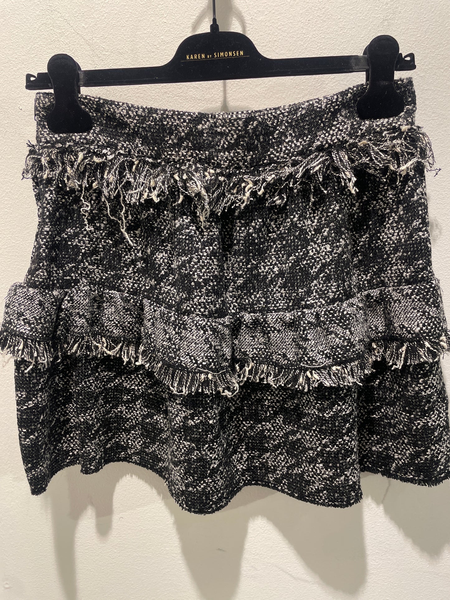 Zara - skirt - white w. black fringes - S - Medinas Wardrobe
