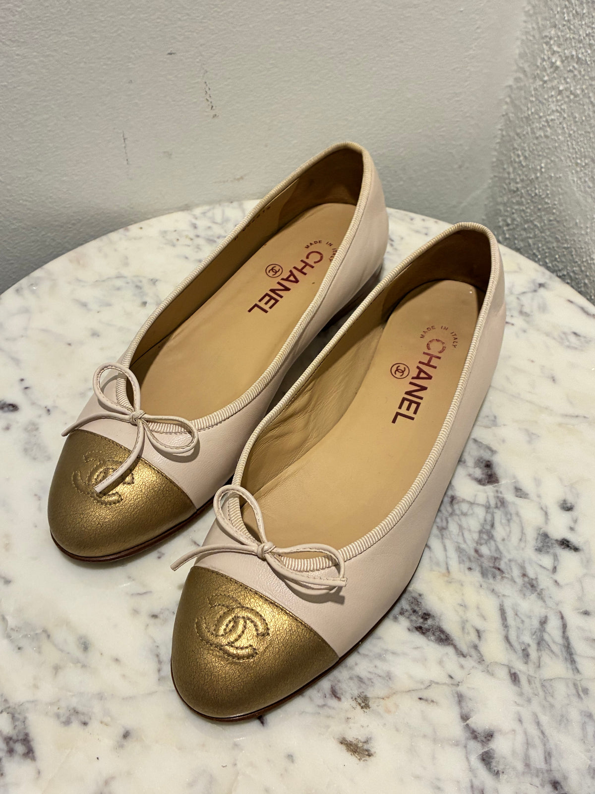 Chanel Ballerinas - Special Pair - Rose/Nude & Gold Toe - Size 38,5C