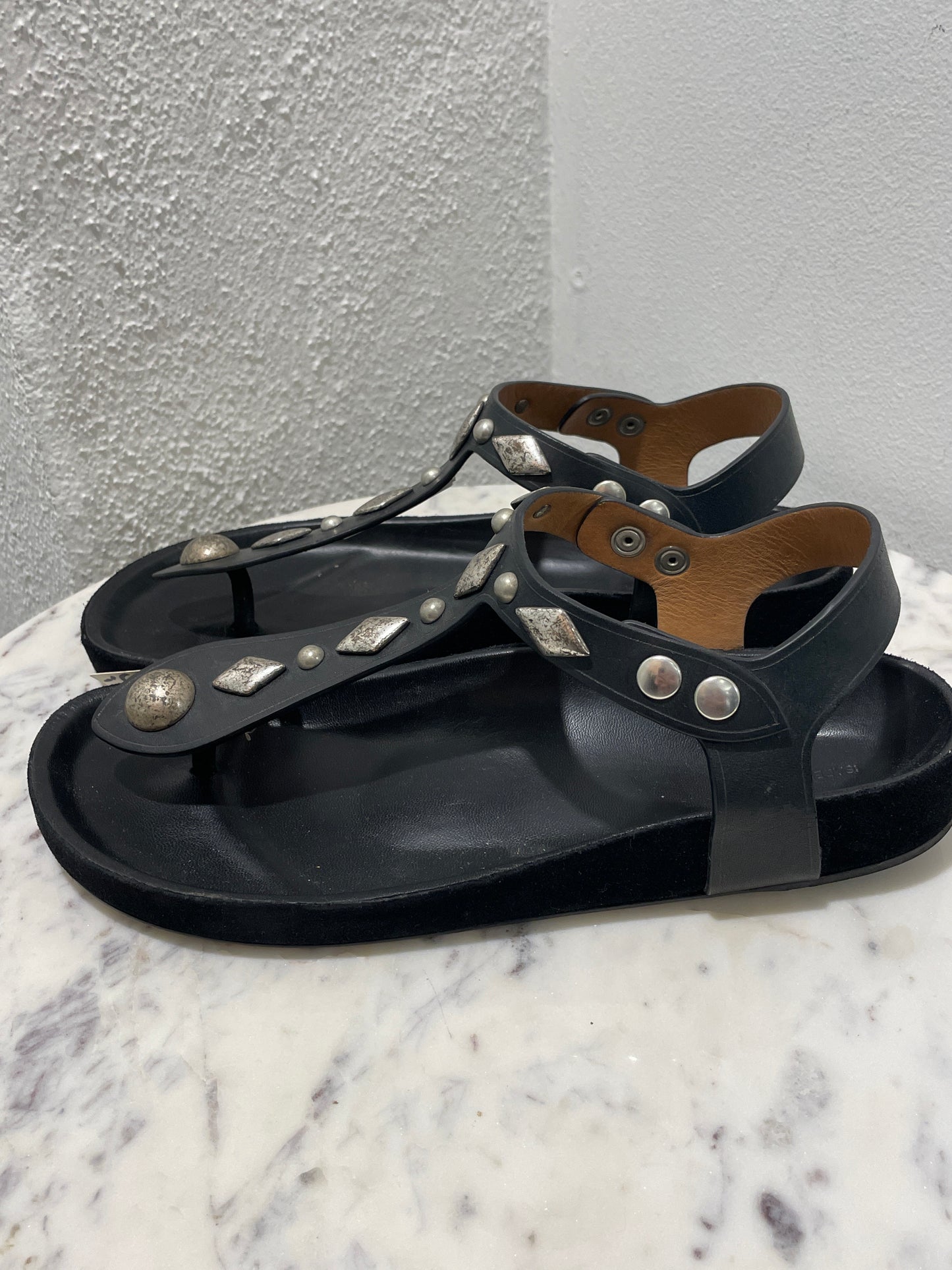 Isabel Marant Studded Leather T-Strap Sandals - 38