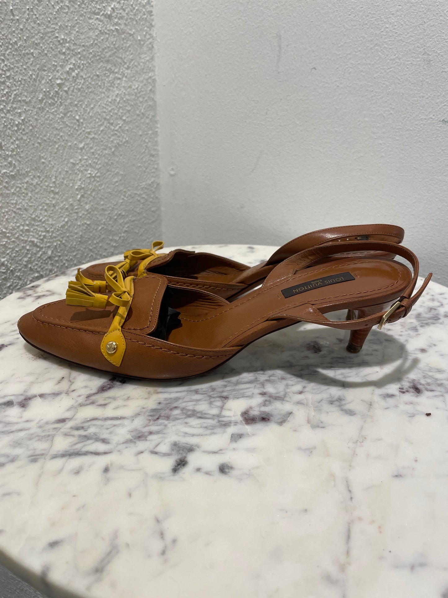 Louis Vuitton Tan Leather Pointed-Toe Slingback Heels with Yellow Tassel Bow - 37