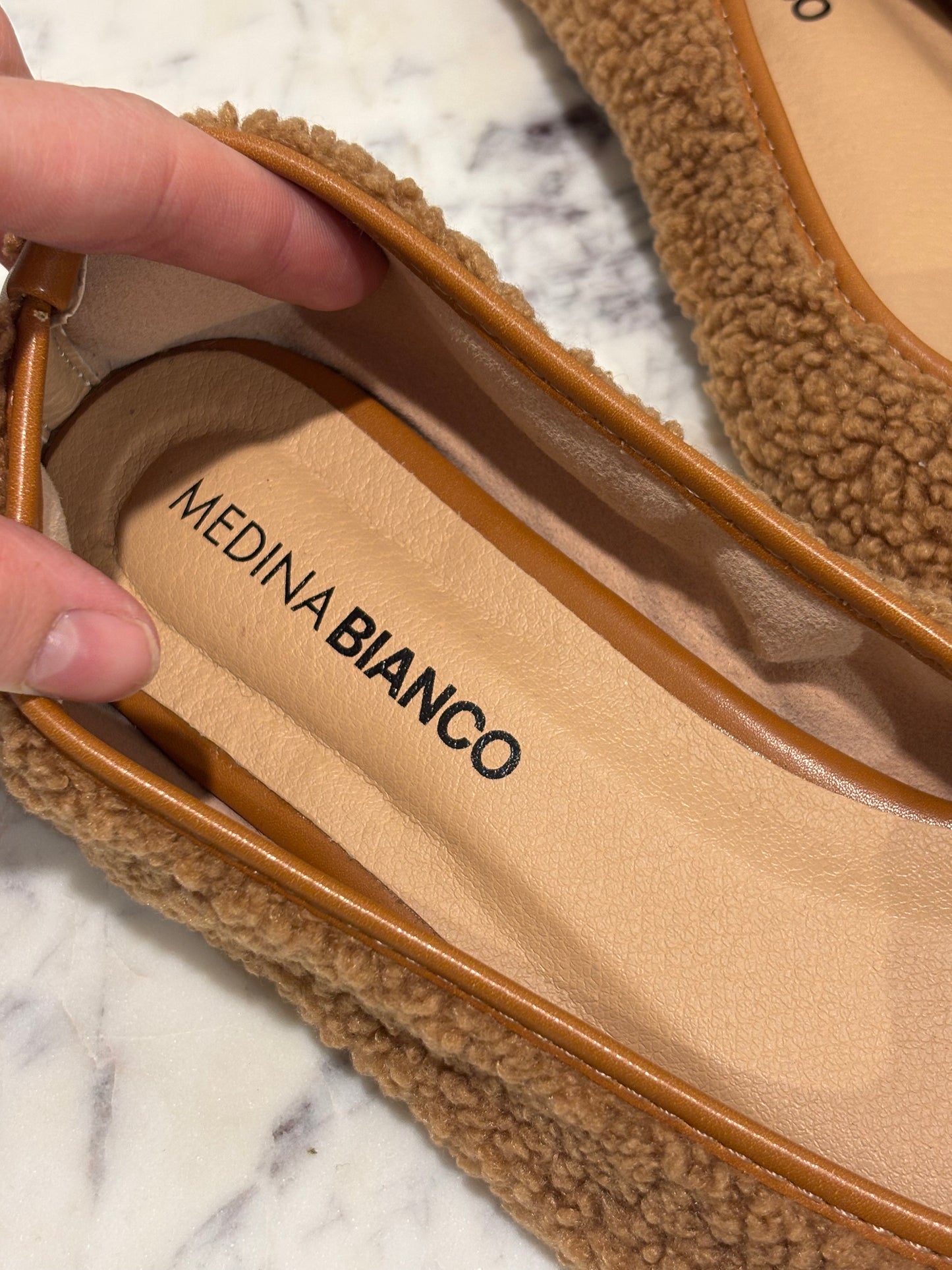 Medina x Bianco - Camel fleece ballerinas - 39 - Medinas Wardrobe