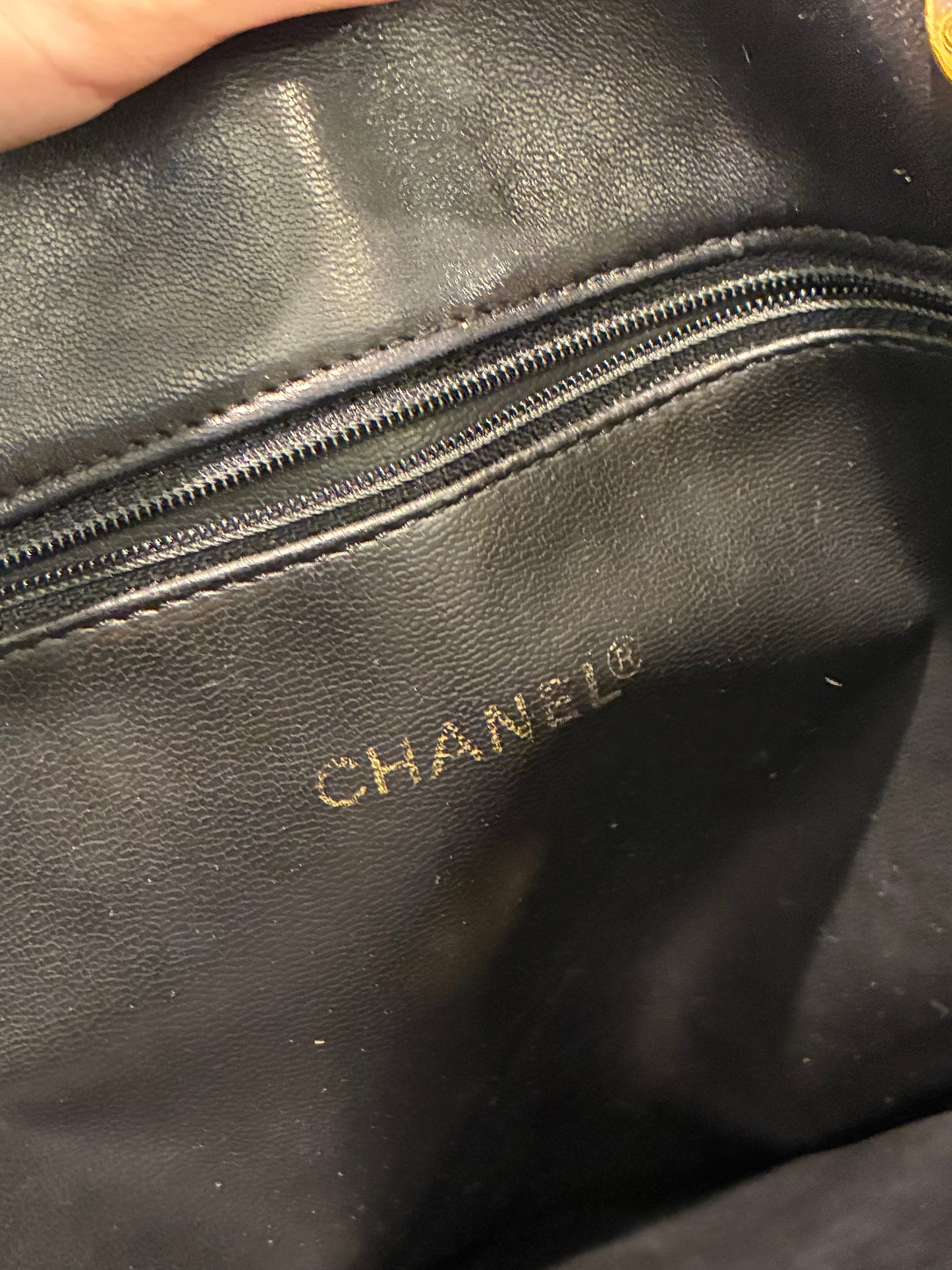 Chanel Vintage Tote - CC Logo - Black Lambskin & 24K Gold Hardware