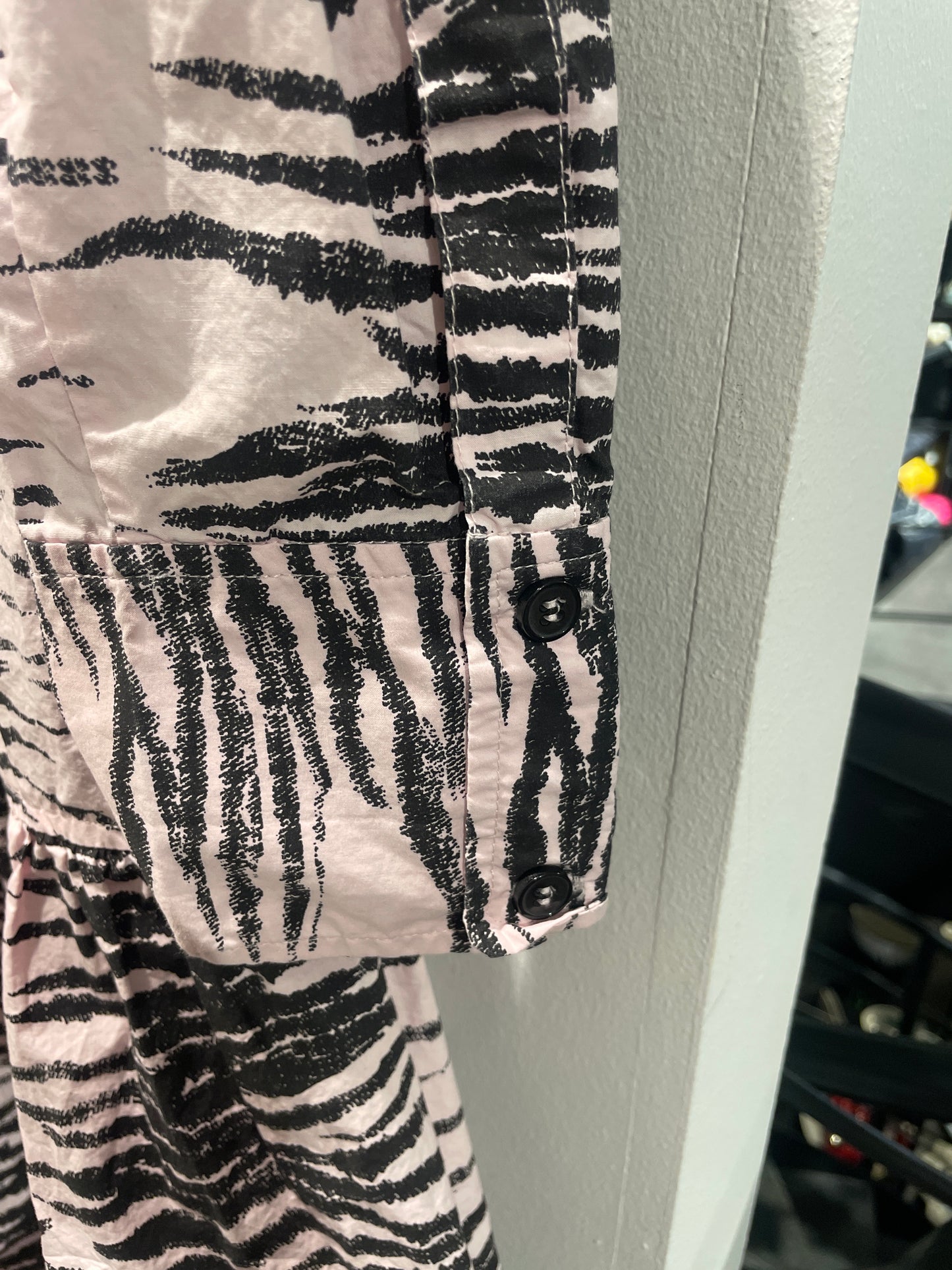 Ganni - oversized dress - Rose & Black - EU40