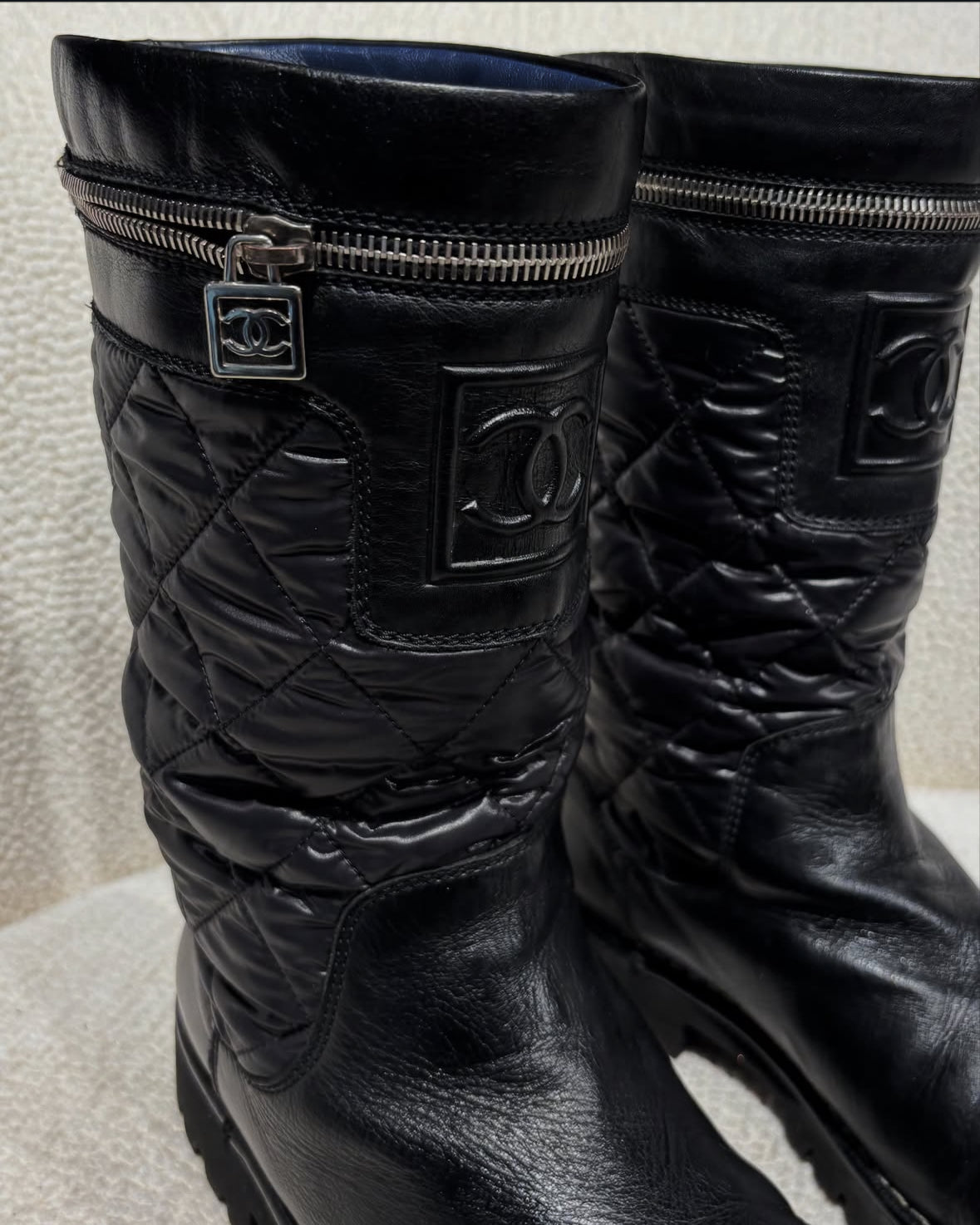 Chanel Biker Boots – Black Quilted Nylon & Leather – EU 39,5