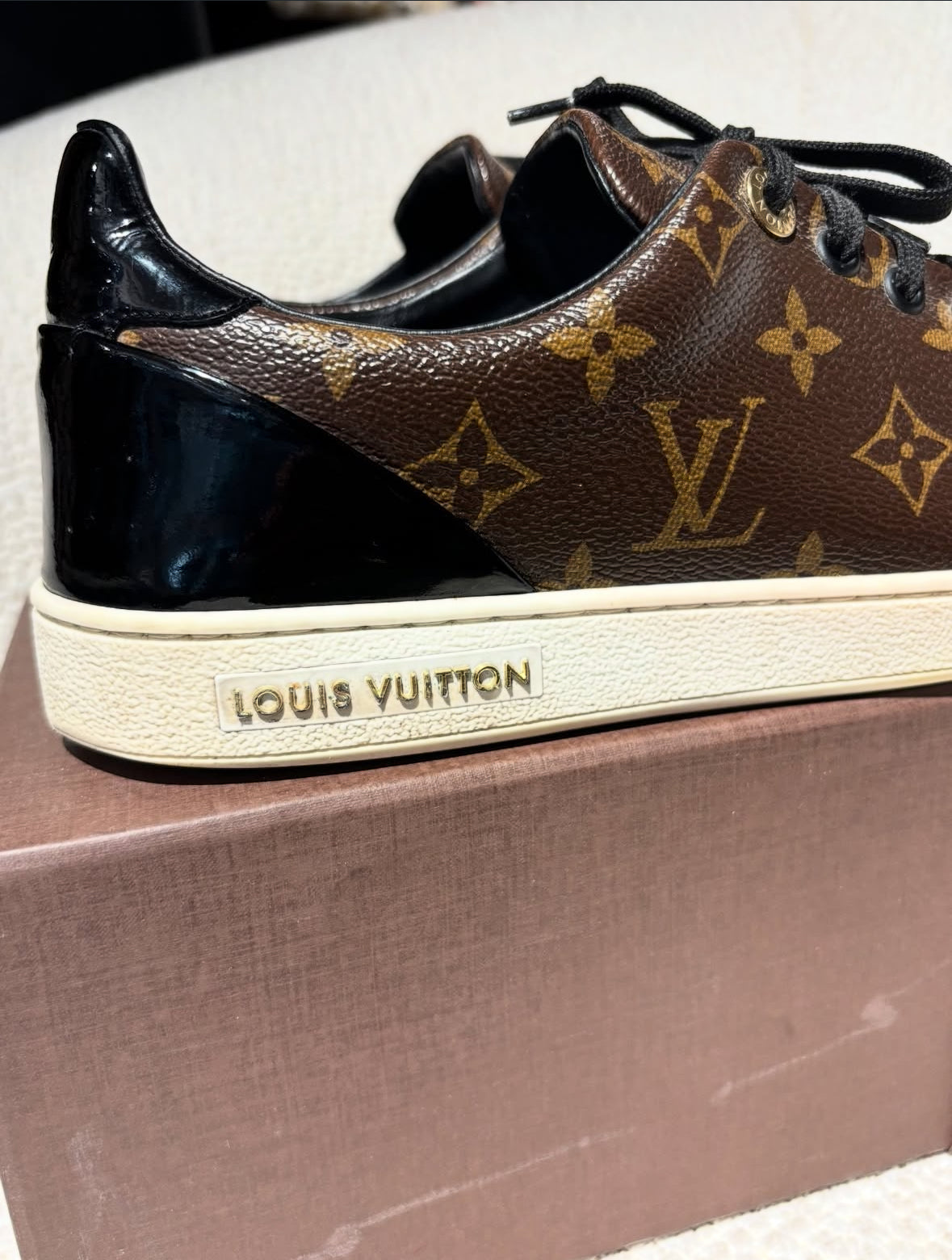 Louis Vuitton Sneakers – Brown Monogram - Size 40