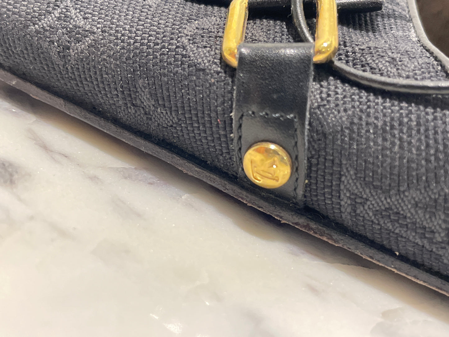 Louis Vuitton – Vintage Monogram Canvas Kitten Heel Mules with Leather Strap & Gold Buckle - 37,5