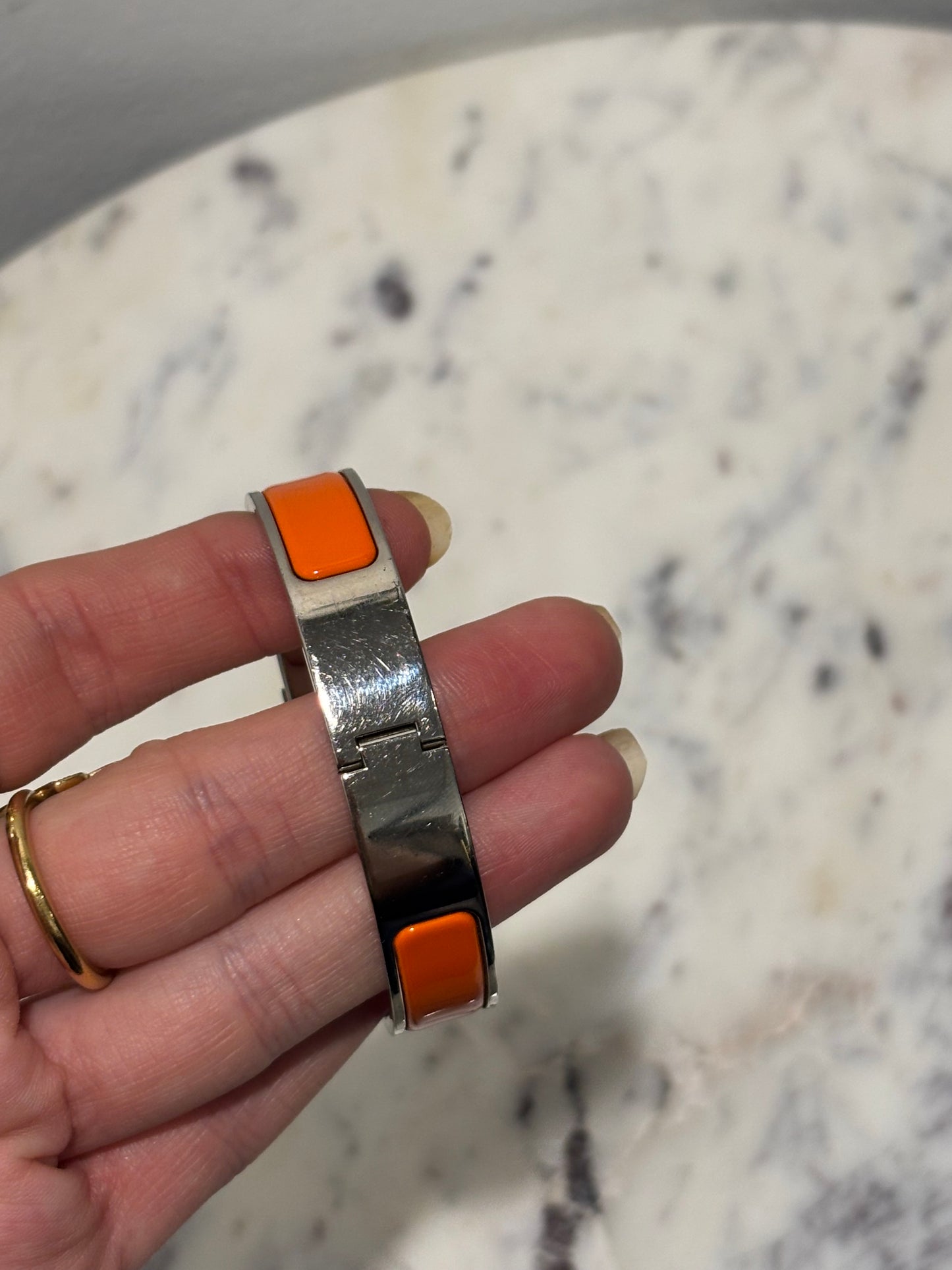 Hermés Clic H Bracelet - Orange & Silver - Size GM