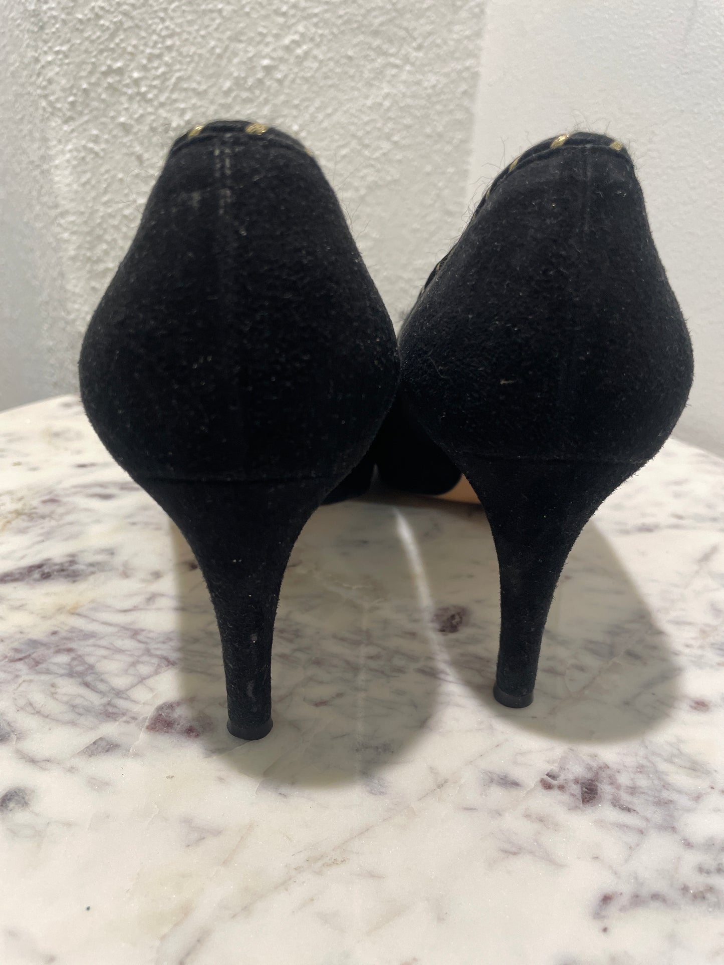 Vintage Yves Saint Laurent YSL Black Suede Scalloped Pumps with Gold Trim - 38,5