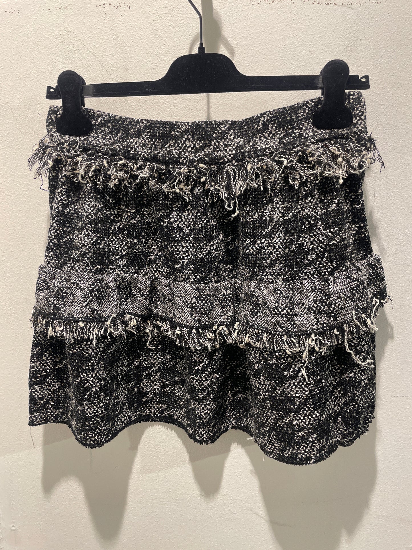 Zara - skirt - white w. black fringes - S - Medinas Wardrobe