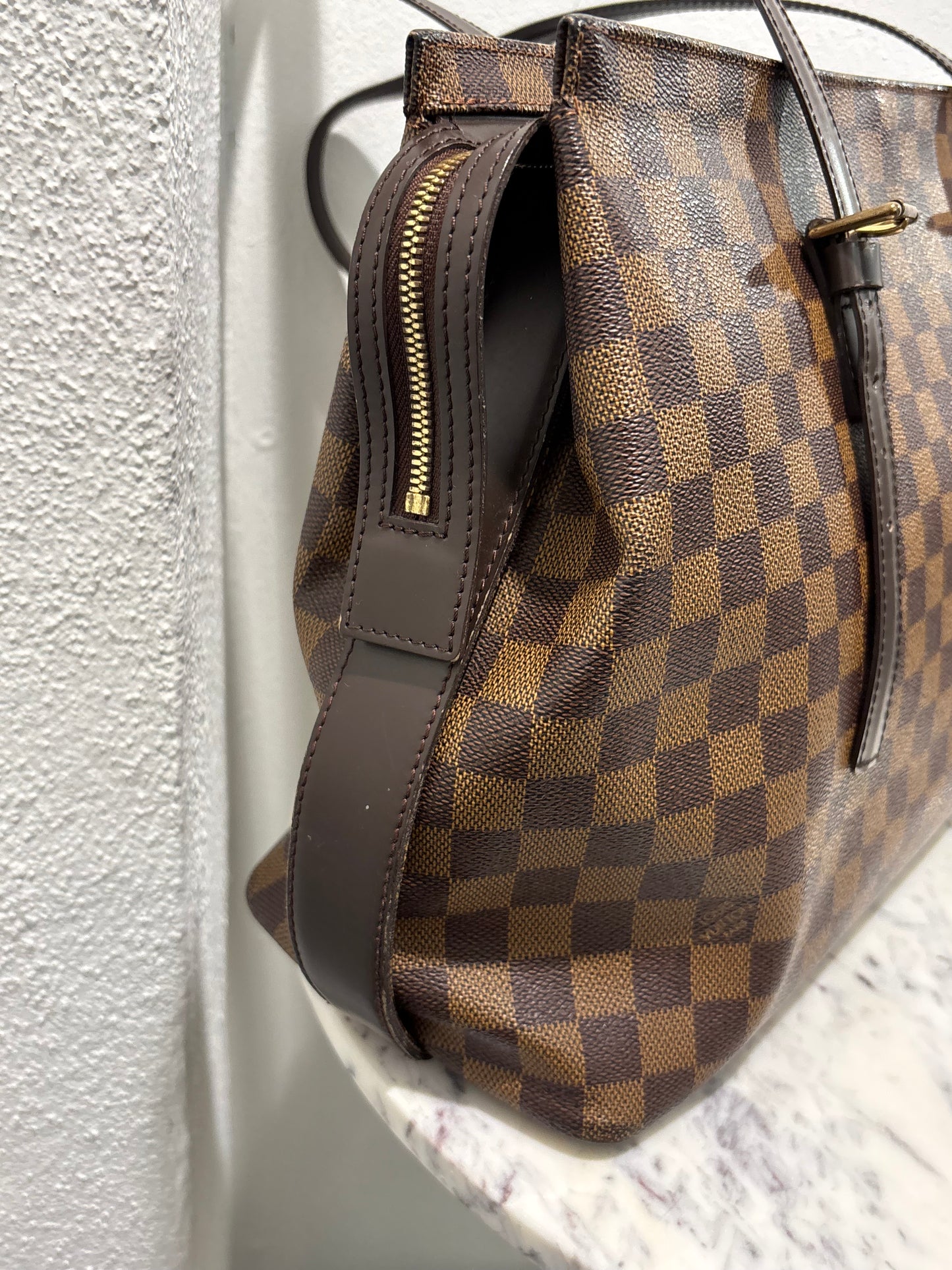 Louis Vuitton - Damier Ebene Chelsea Tote
