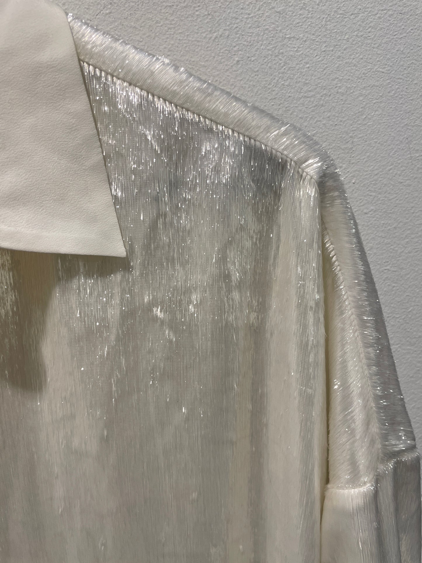 LaLa Berlin - Oversized Shiny Shirt - Off-white - Medinas Wardrobe - S