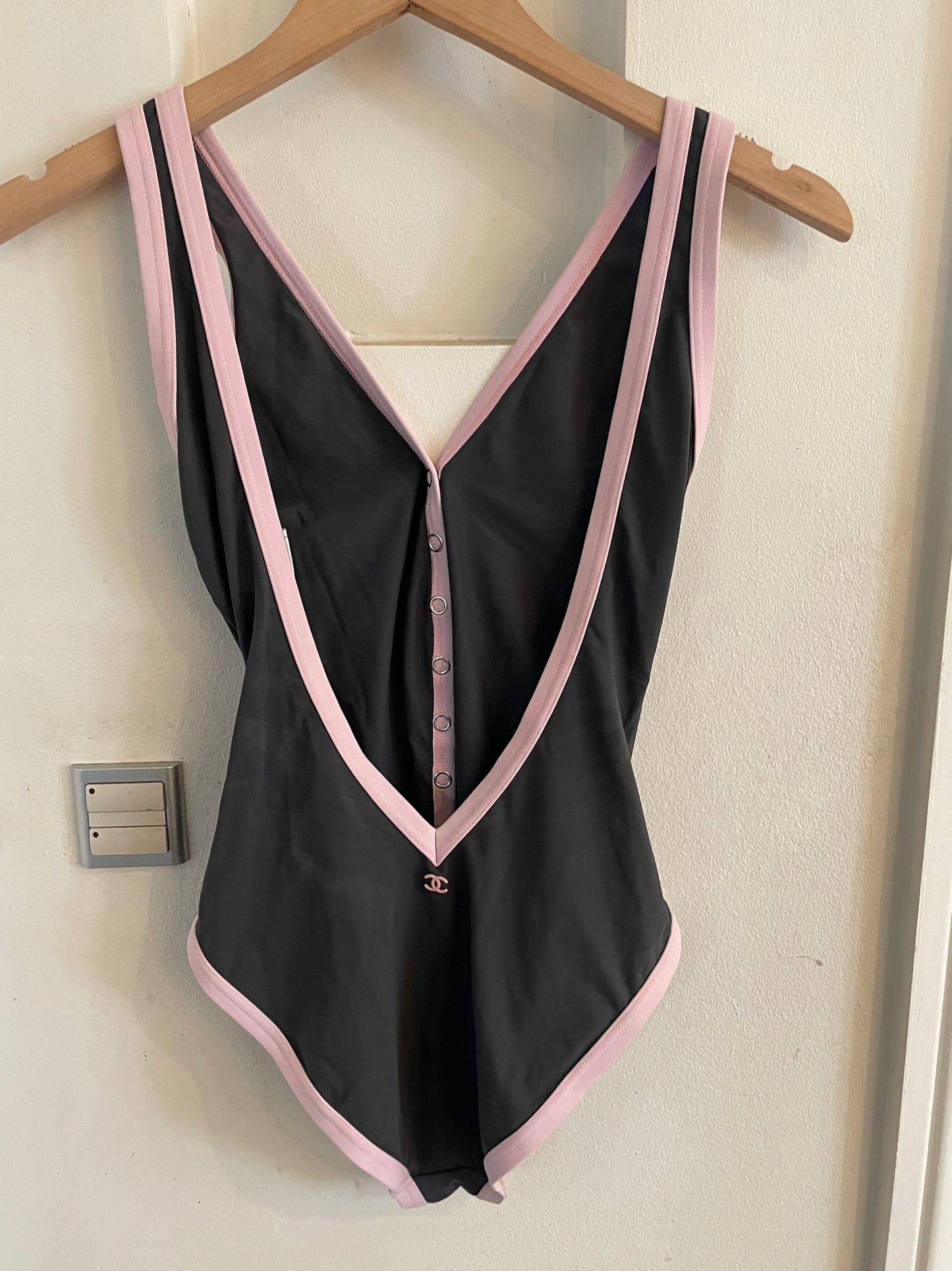 Chanel -  Body
