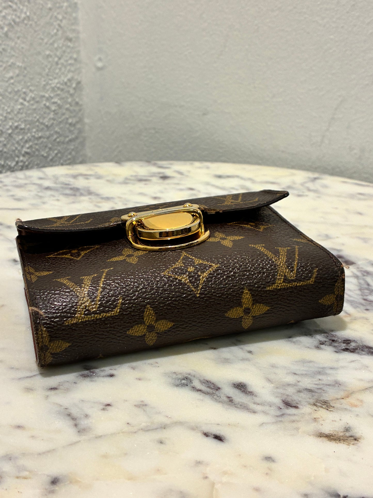 Louis Vuitton Wallet – Brown Leather with Gold Clasp