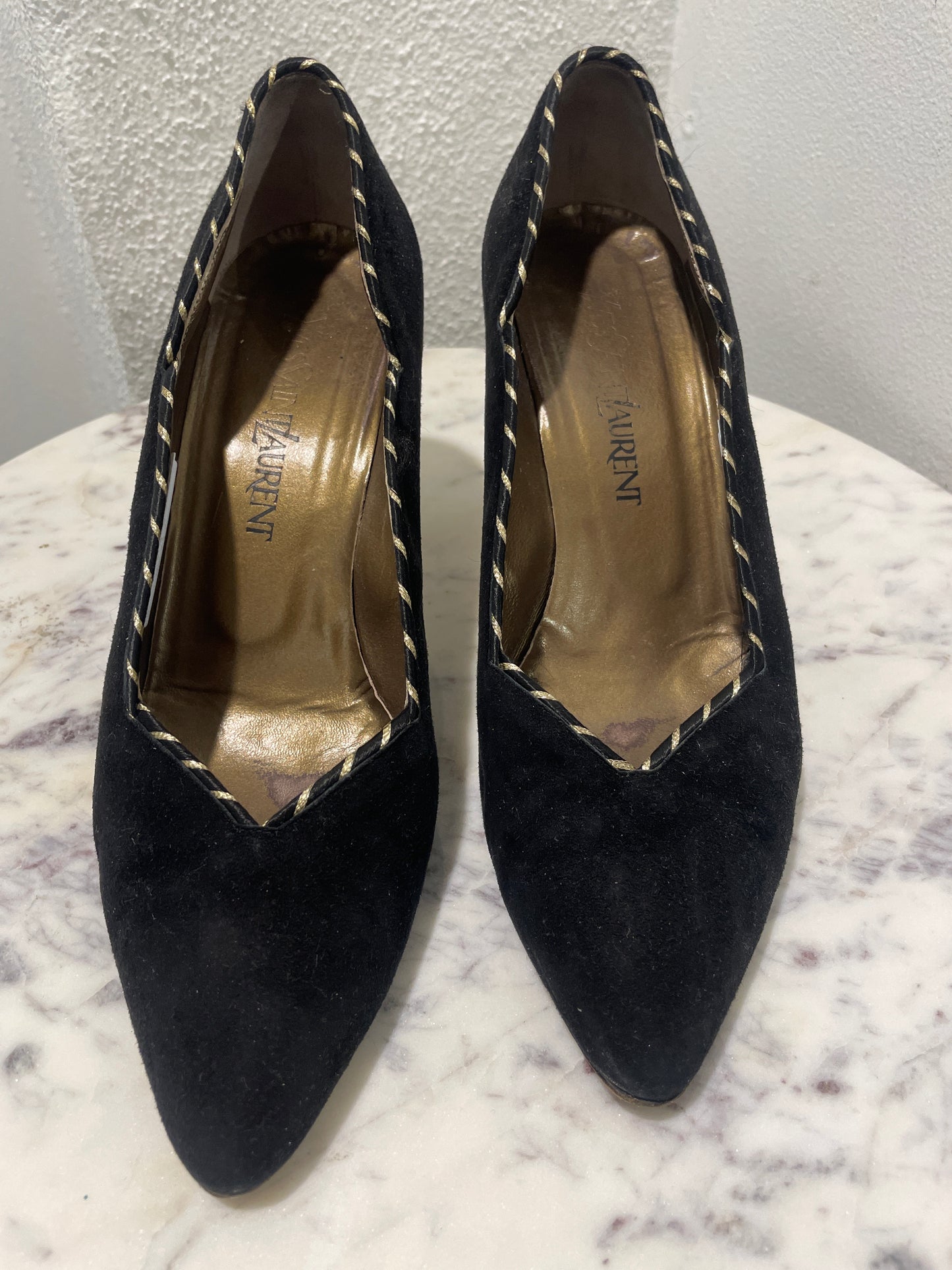 Vintage Yves Saint Laurent YSL Black Suede Scalloped Pumps with Gold Trim - 38,5