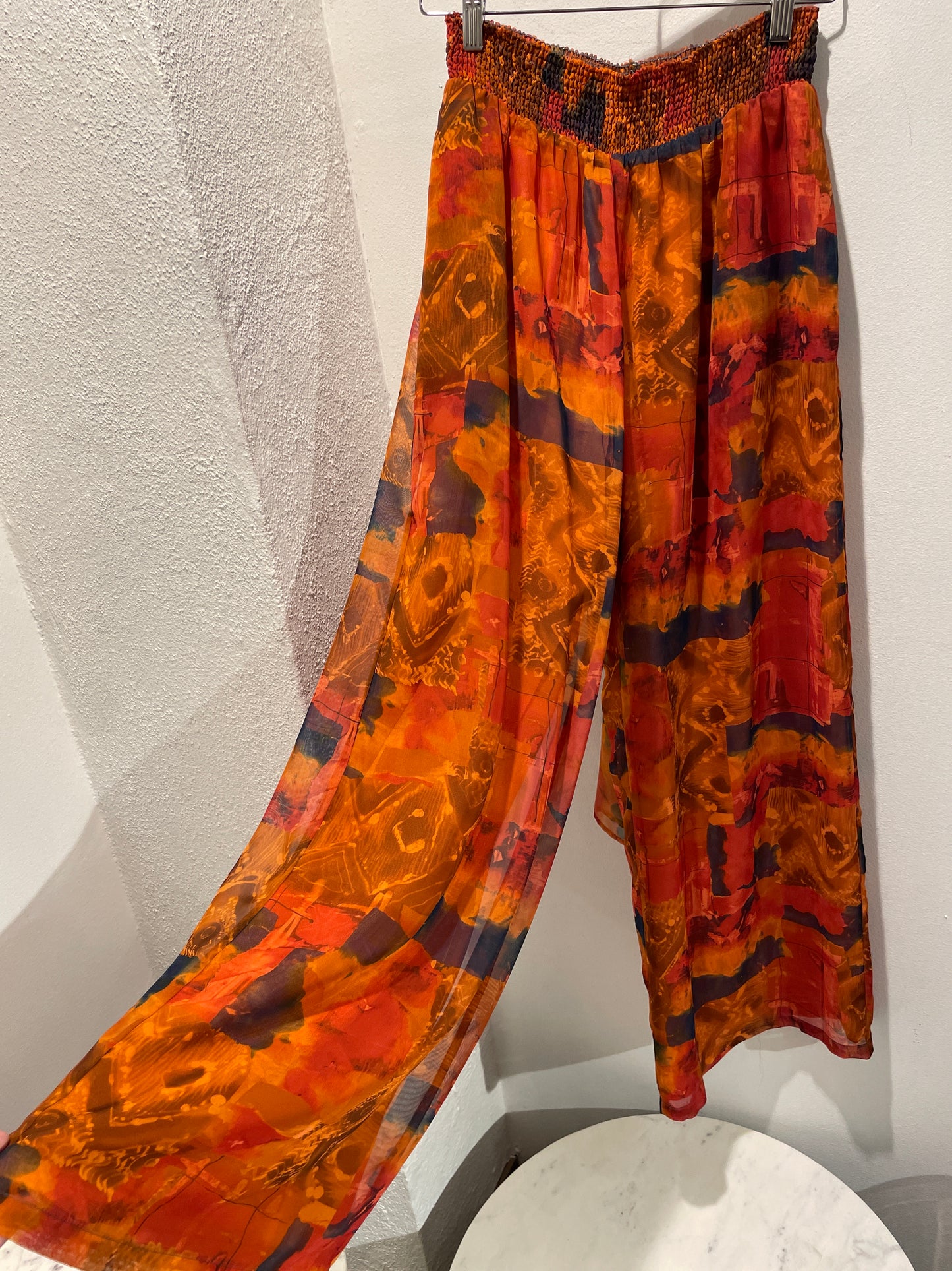 Apriori Abstract Print Wide-Leg Lightweight Trousers - 38