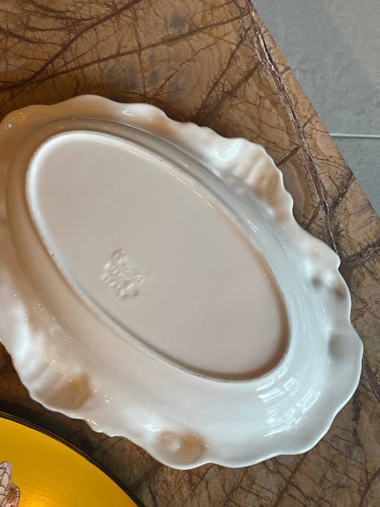 Dybt fad m. frugtranker - Italiensk porcelæn