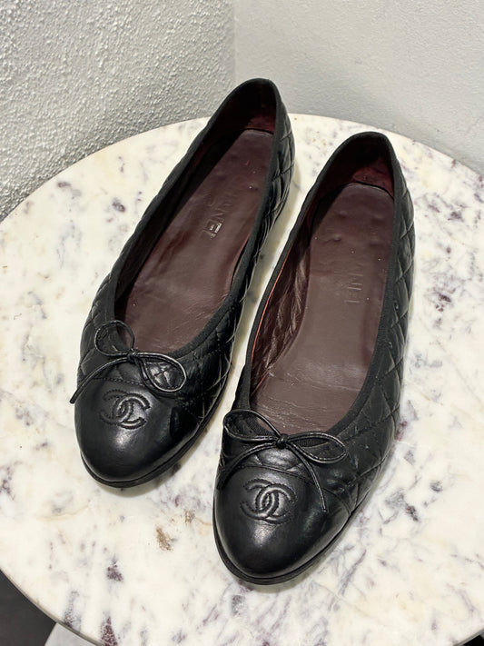 Chanel Ballerinas - Black Quilted La - EU 41C