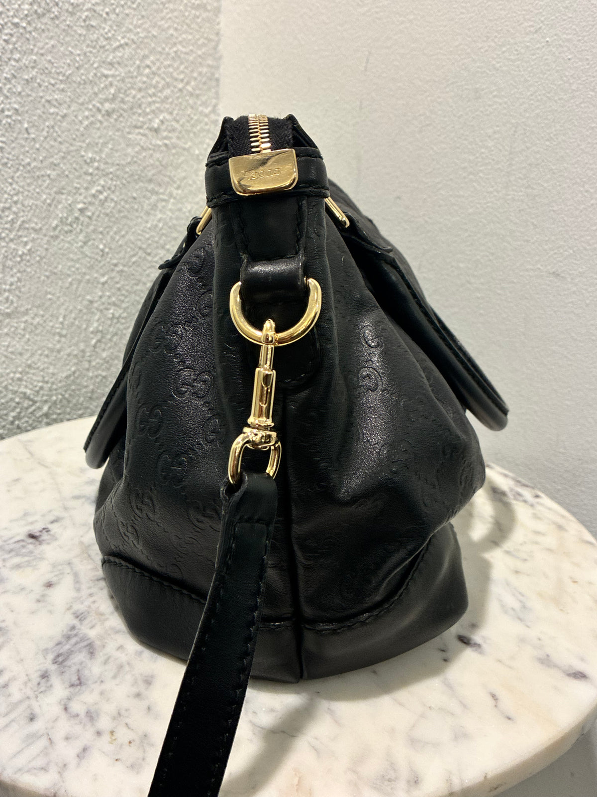 Gucci Guccissima Bag – Black Leather & Gold Hardware