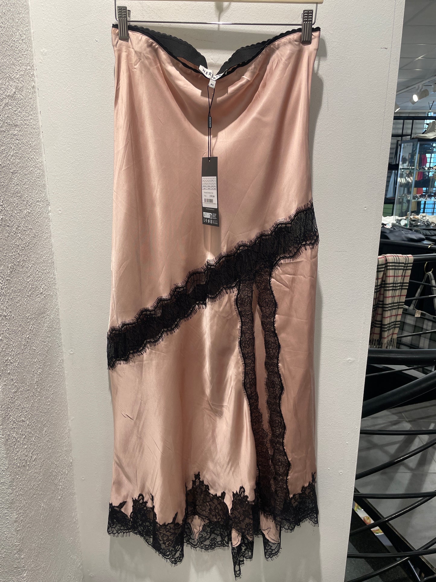 Herskind Nelly Asymmetric Lace Satin Skirt – Size EU 40 / L (Brand New with Tags)