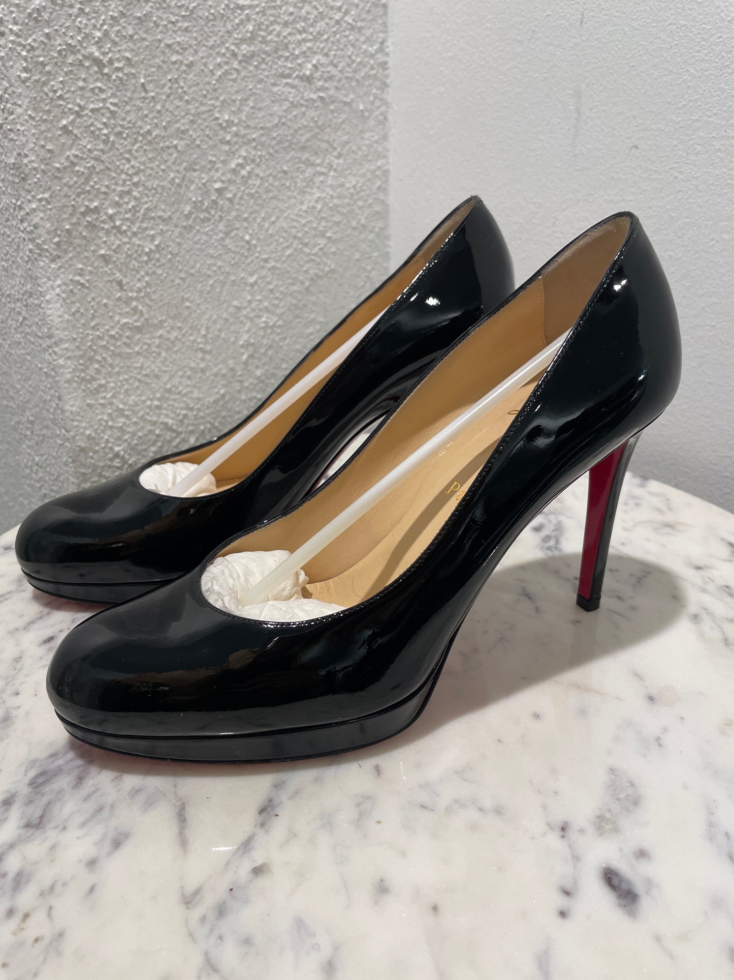 Christian Louboutin New Simple Pumps in Patent Leather - 38