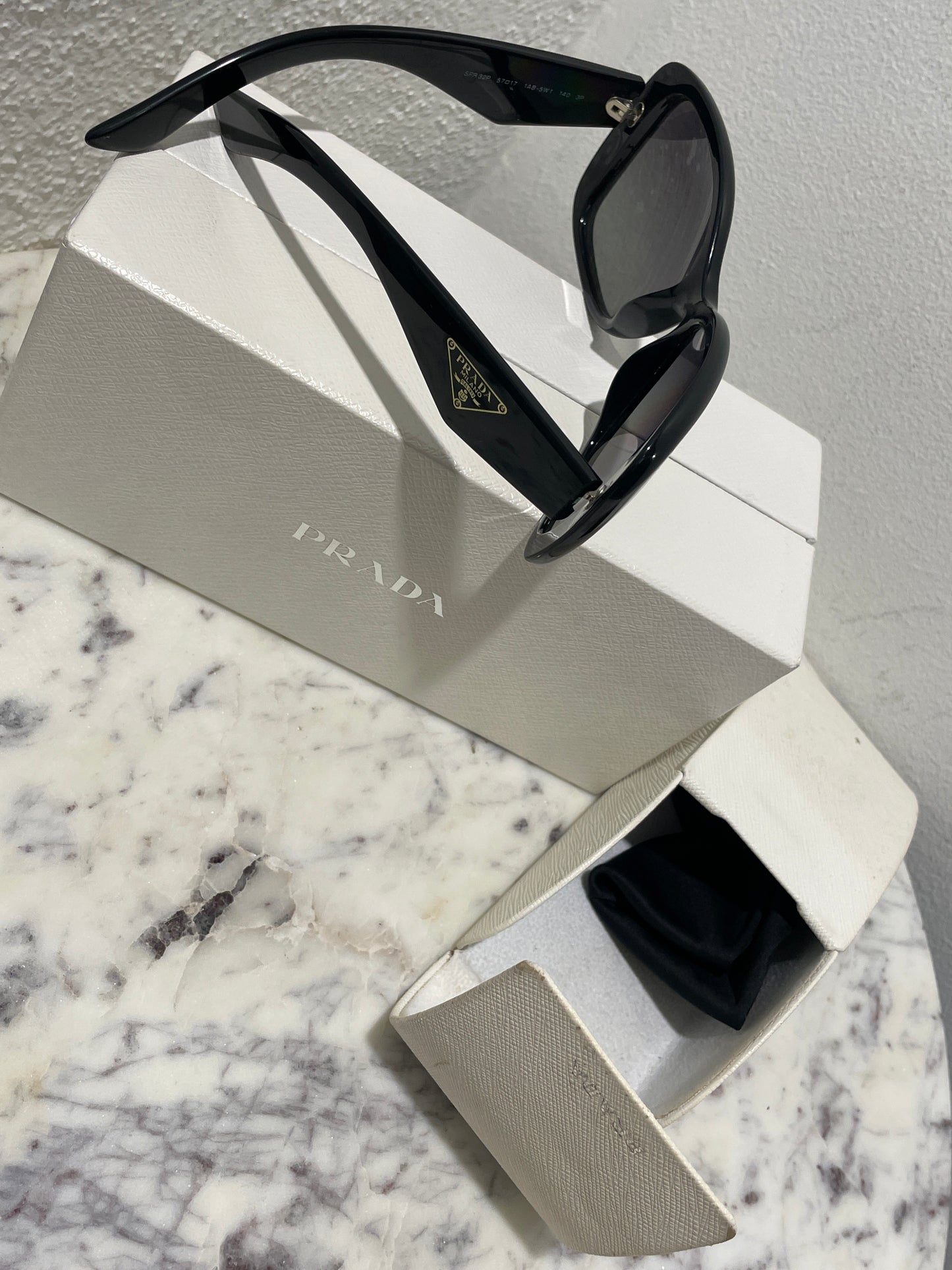 Prada Triangle Logo Sunglasses – One Size / Black