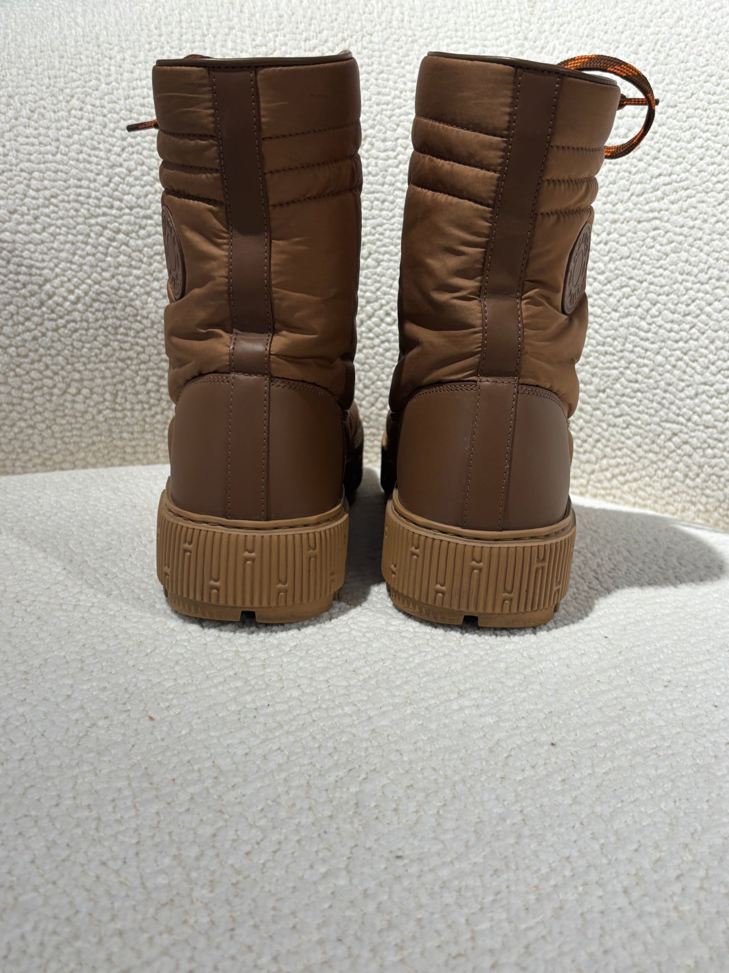 Hermès Boots – Caramel/Brown Calfskin & Parachute Fabric – EU 39