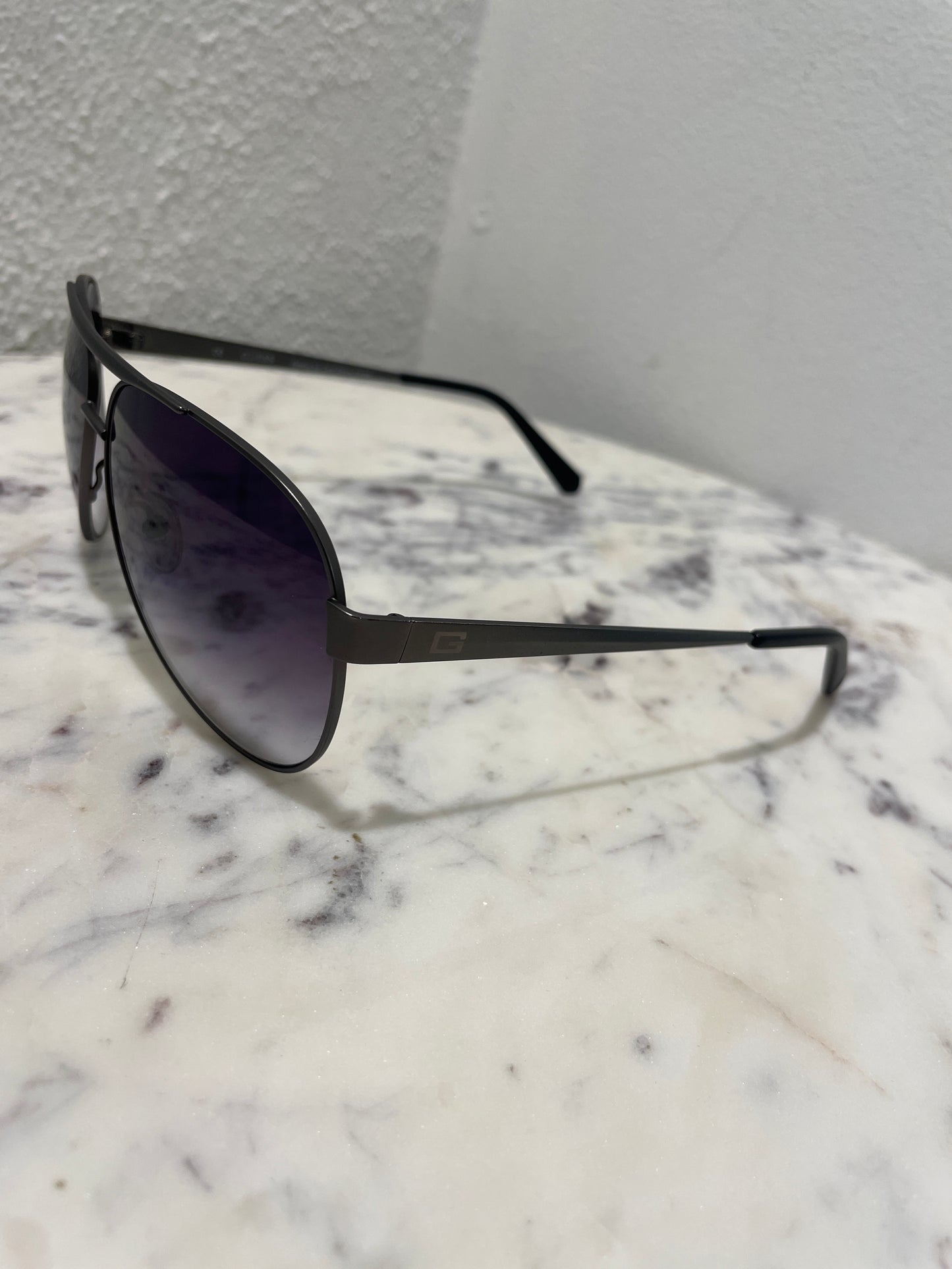 Guess Aviator Sunglasses - like new!