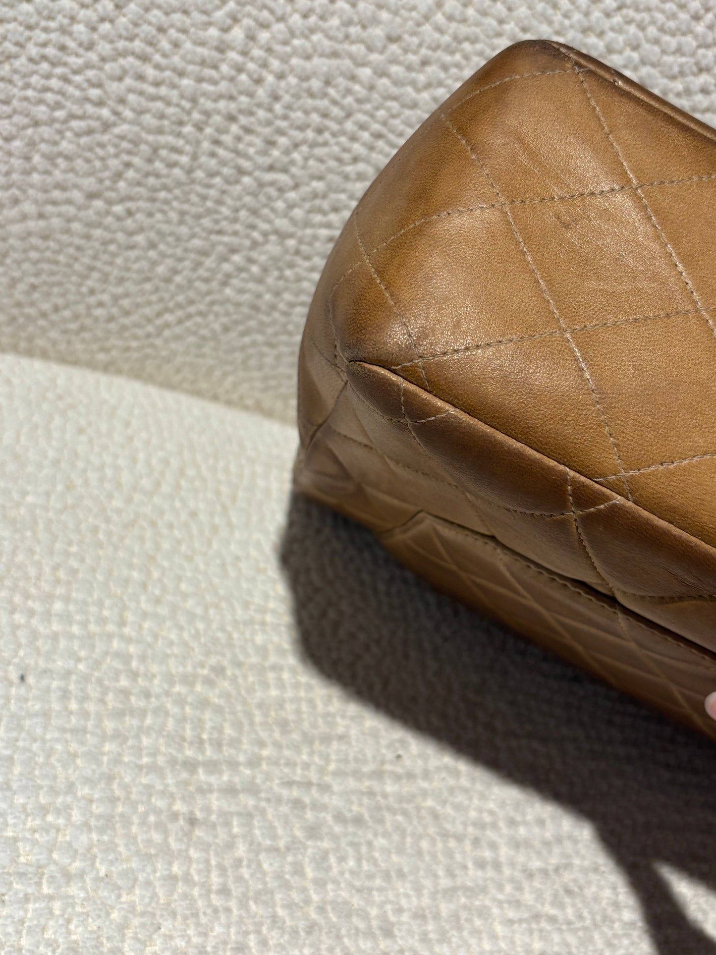 Chanel Vintage XL Classic Flap Bag – Camel Lambskin & 24K Gold Hardware