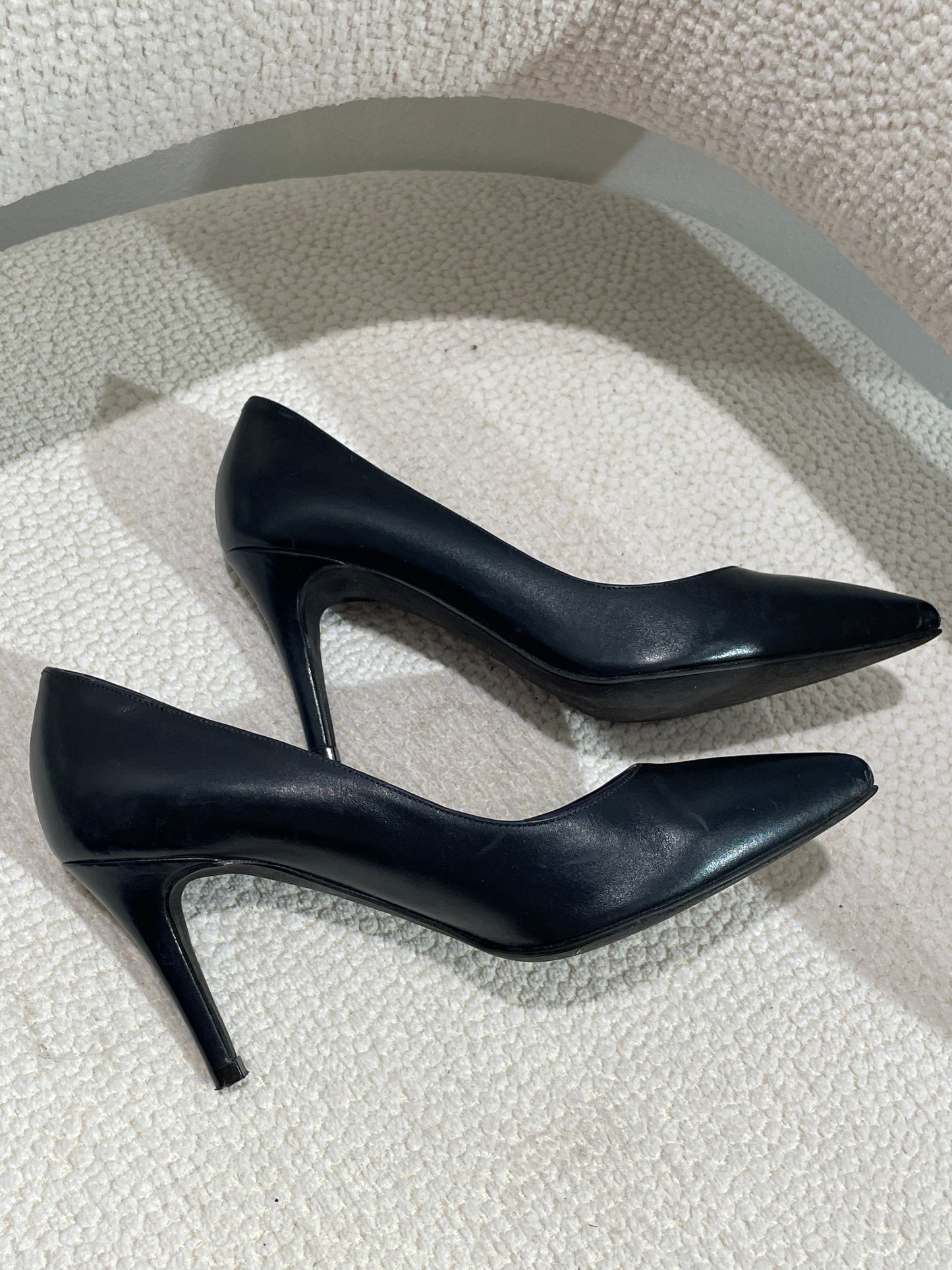 Ursula Mascaro – heels / pumps - deep navy blue - 37,5