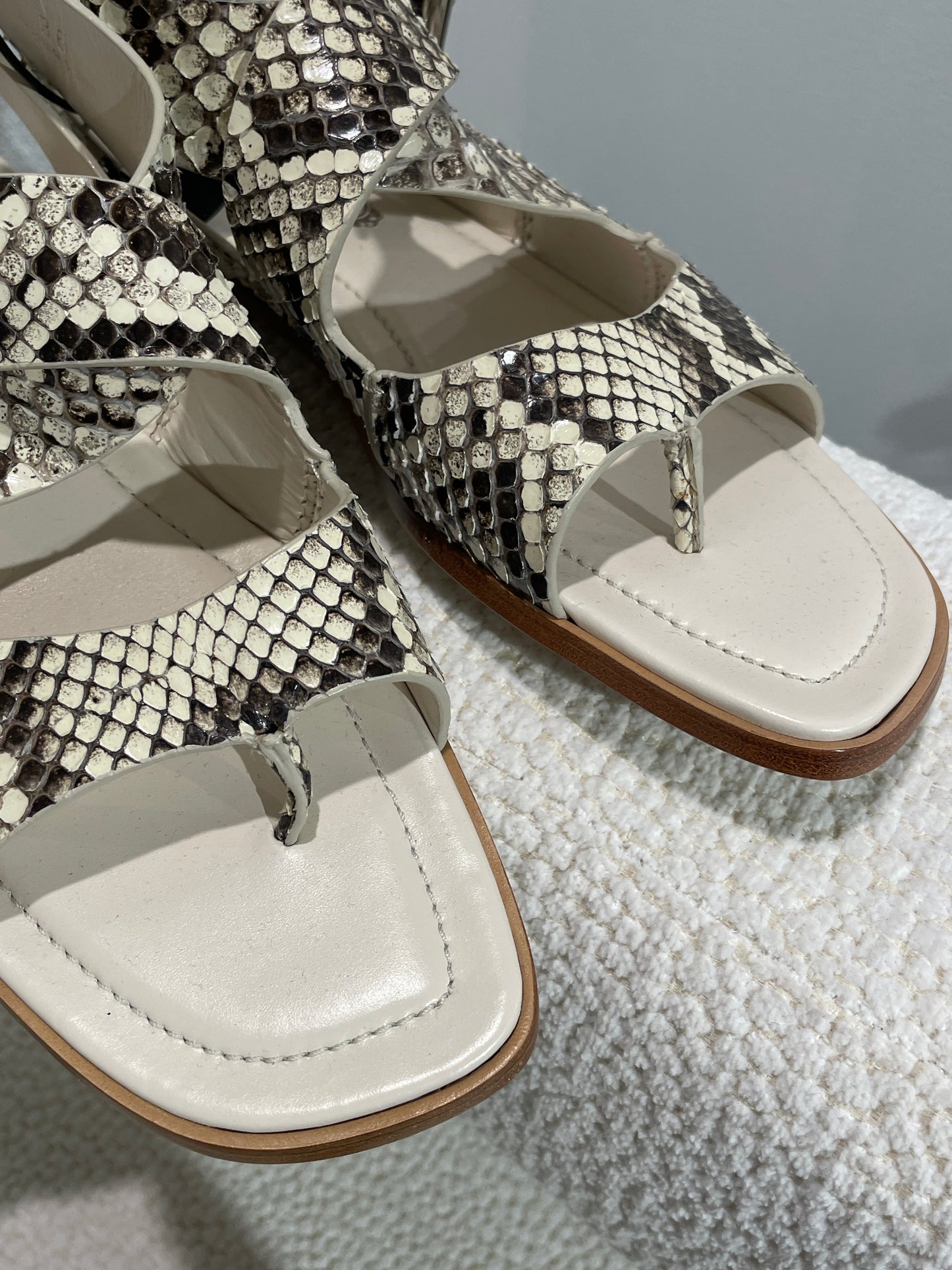 Tod's sandals – Python look -new - EU36/37
