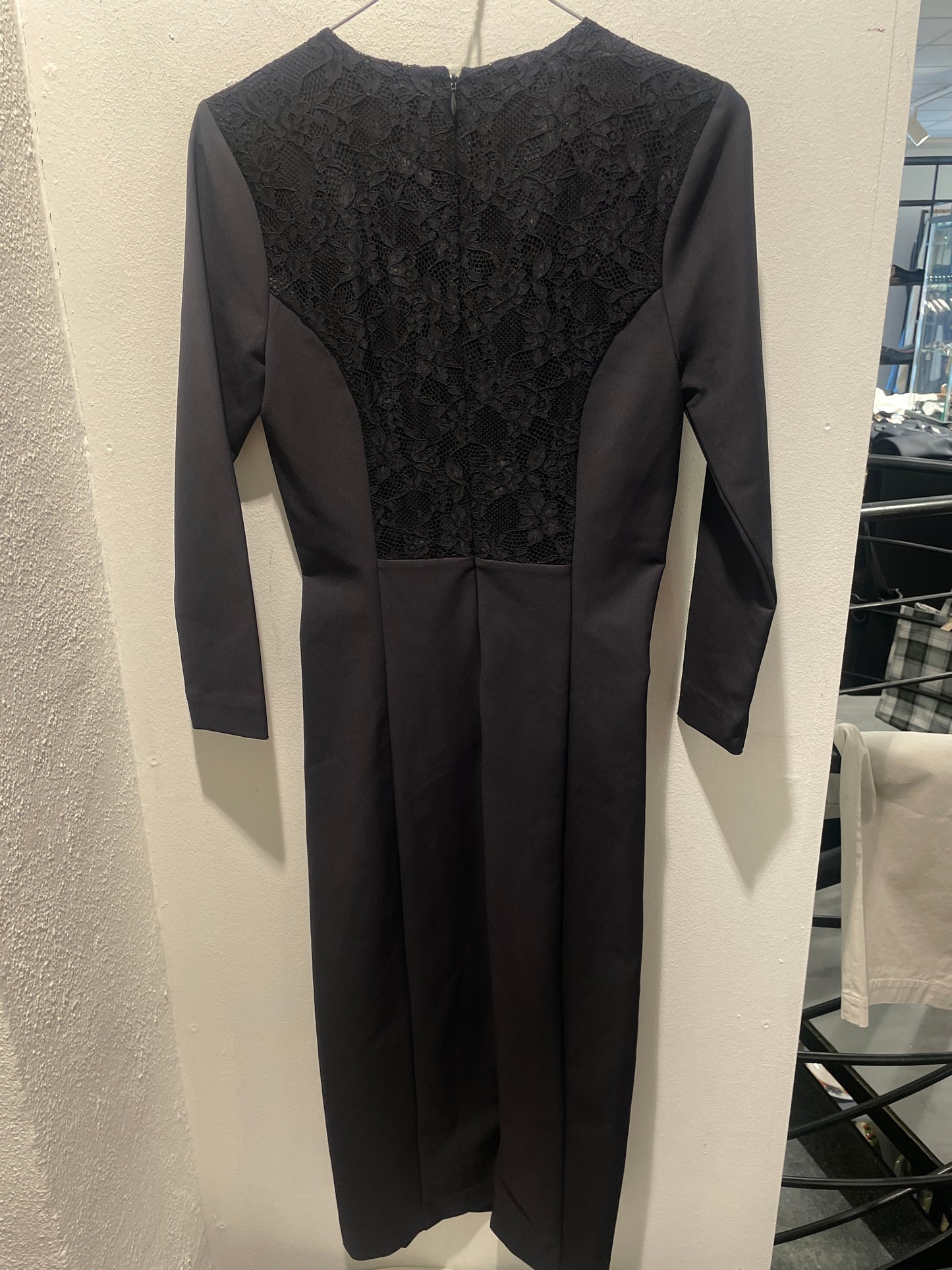 Malene Birger - Black dress w lower zipper - laces on back - EU34  -  Medinas Wardrobe