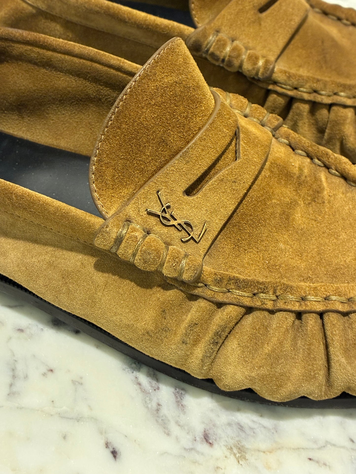 Yves Saint Laurent - Loafers – EU 40 - Medinas Wardrobe