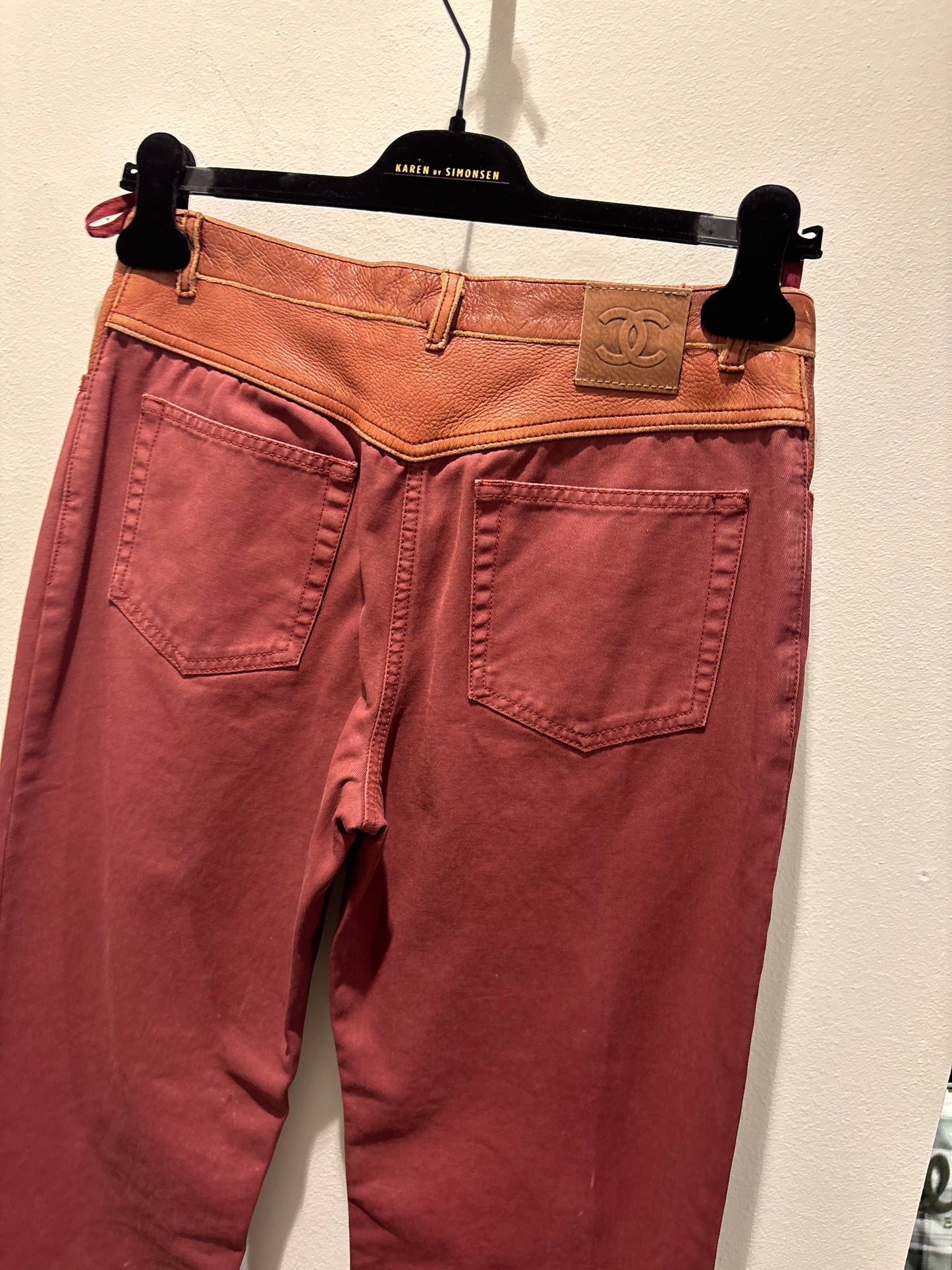 Chanel Jeans – Denim & Leather Trim in Bordeaux & Purple - EU 36