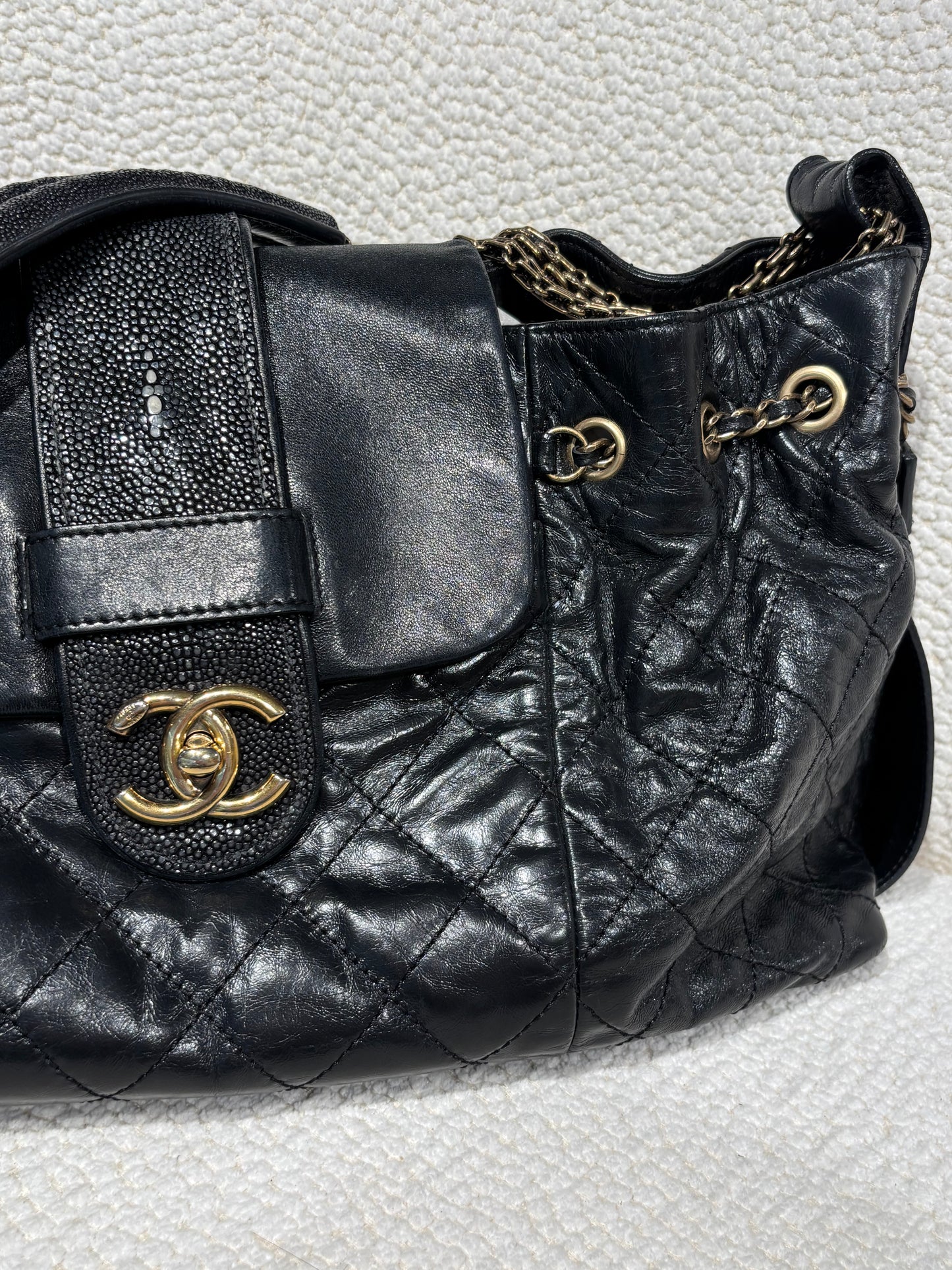 Chanel Stingray Bindi CC Accordion Tote – Black Calfskin & Gold Hardware