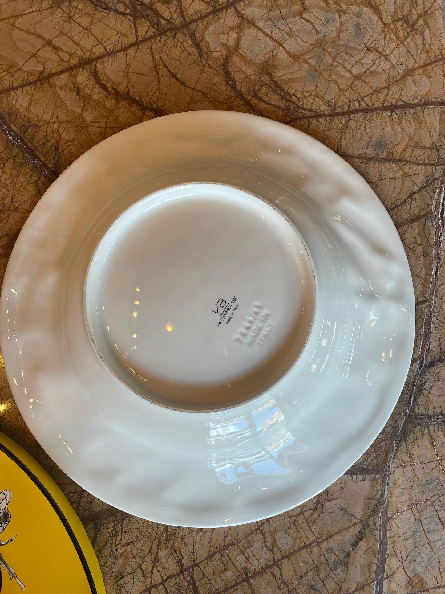 Stort fad m. frugtmotiv - Italiensk porcelæn