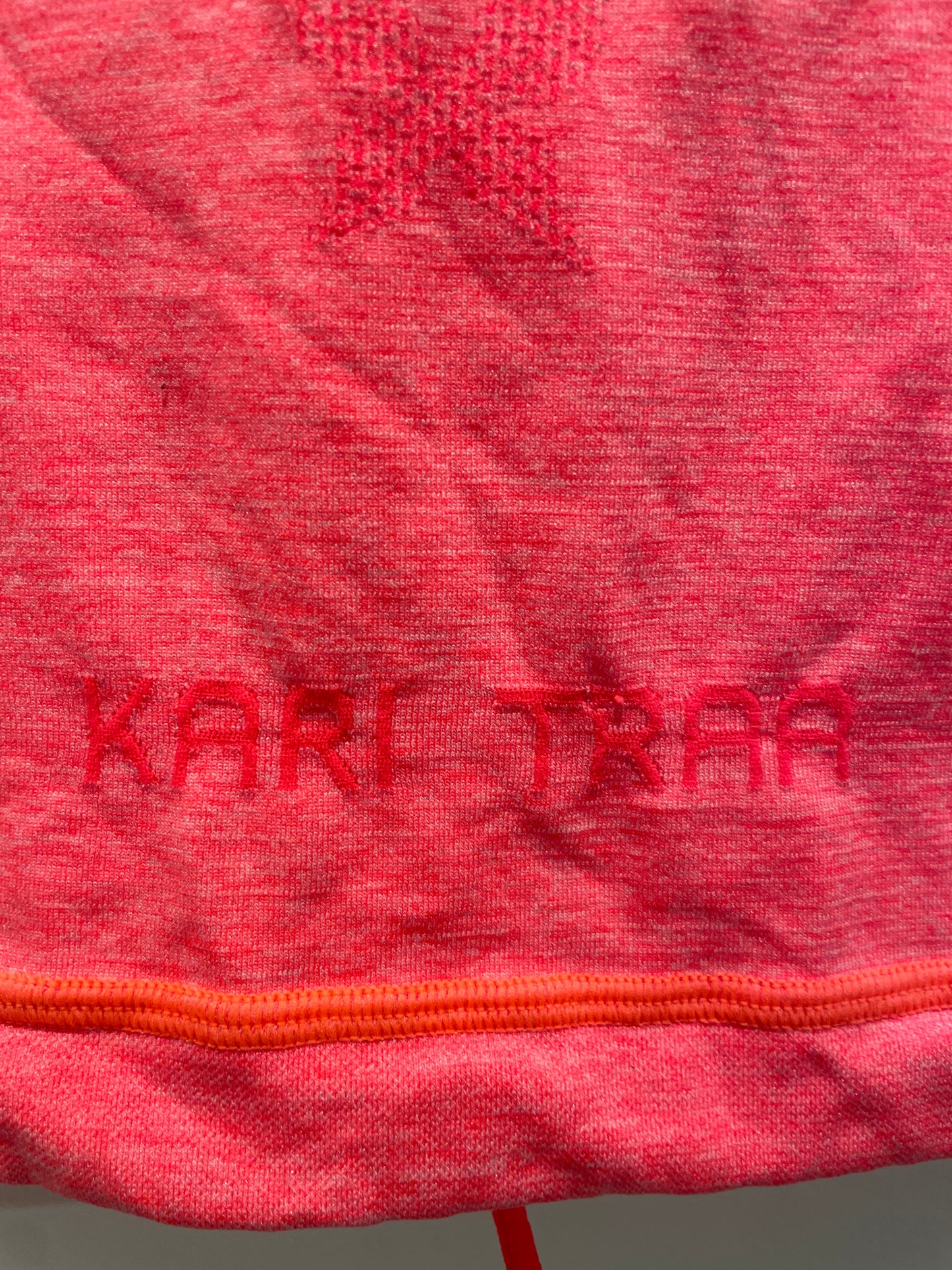 Kari Traa - Top - Kristina - Bright Coral - XS/S - Medinas Wardrobe