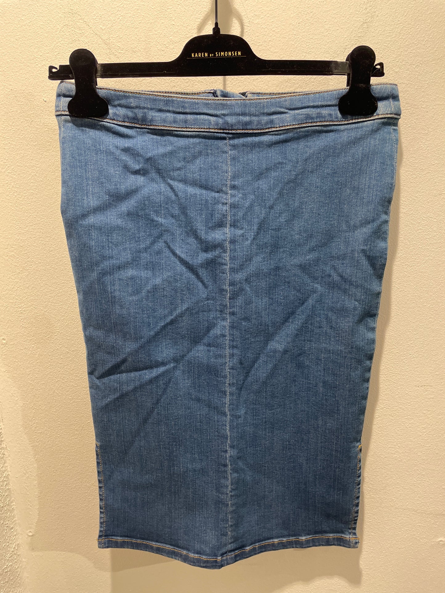 Ganni - Denim skirt - XS - Medinas Wardrobe